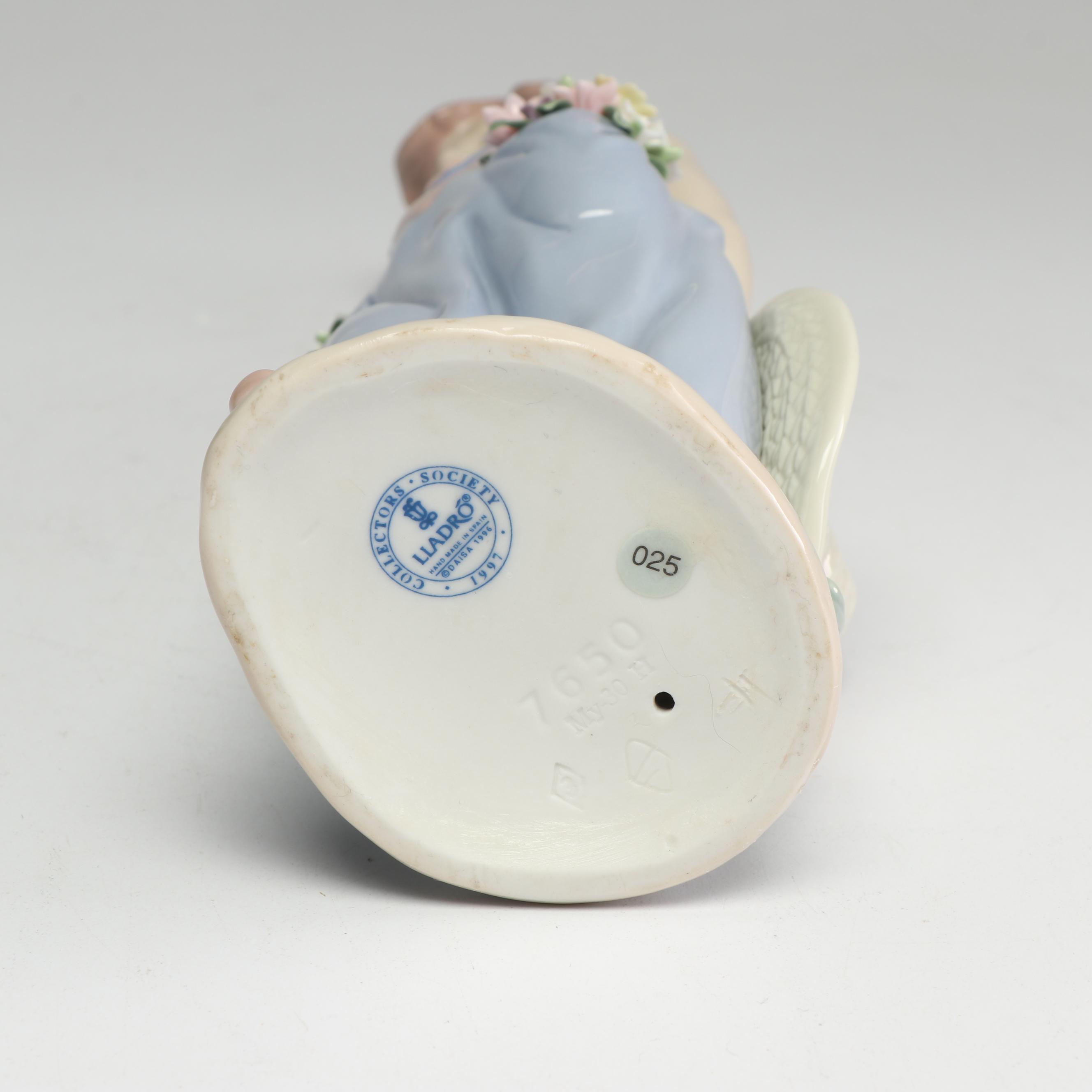 Lladró Collectors Society 1997 "Pocket Full of Wishes" #7650 Porcelain Figurine