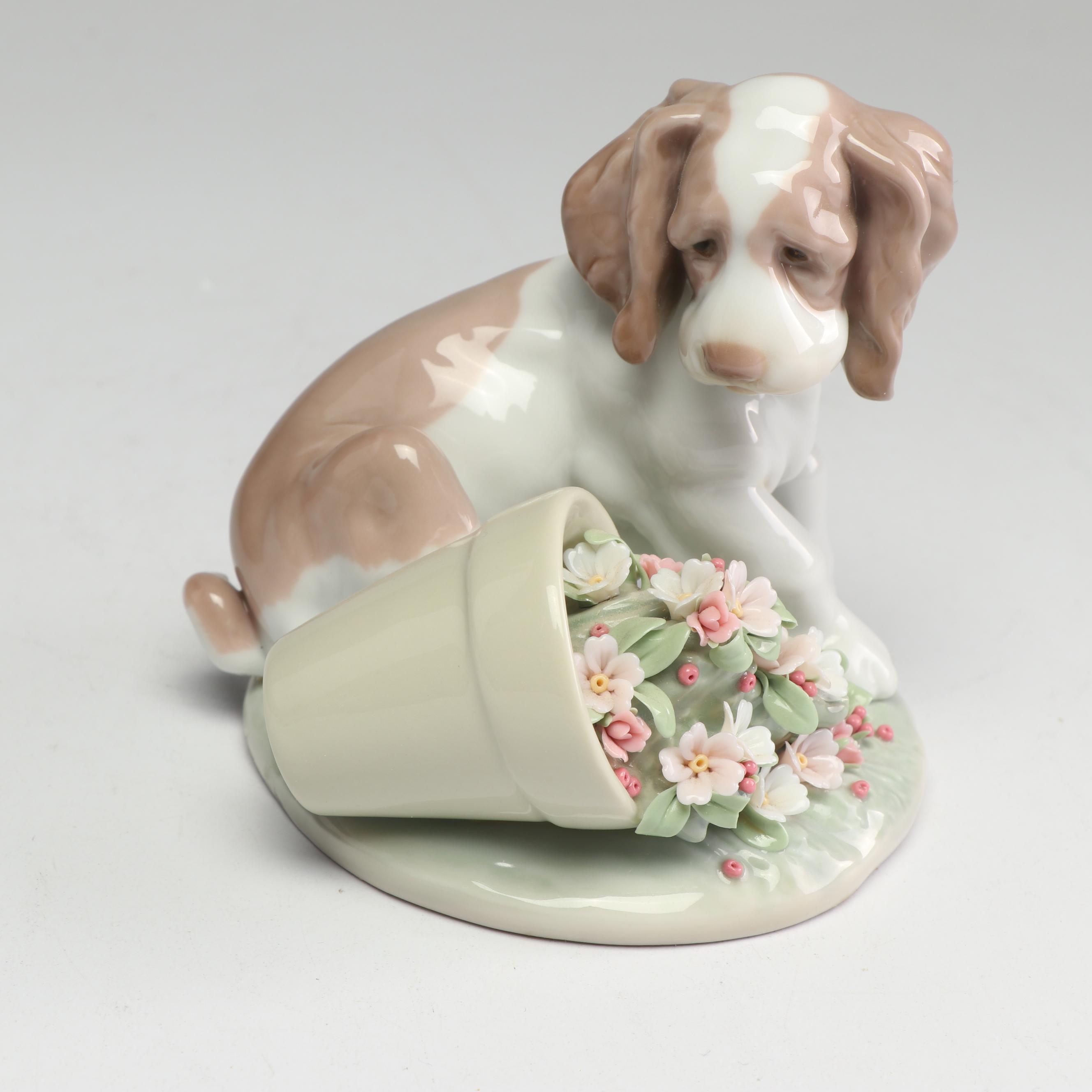Lladró Collectors Society 1998 "It Wasn't Me" #07672 Porcelain Figurine