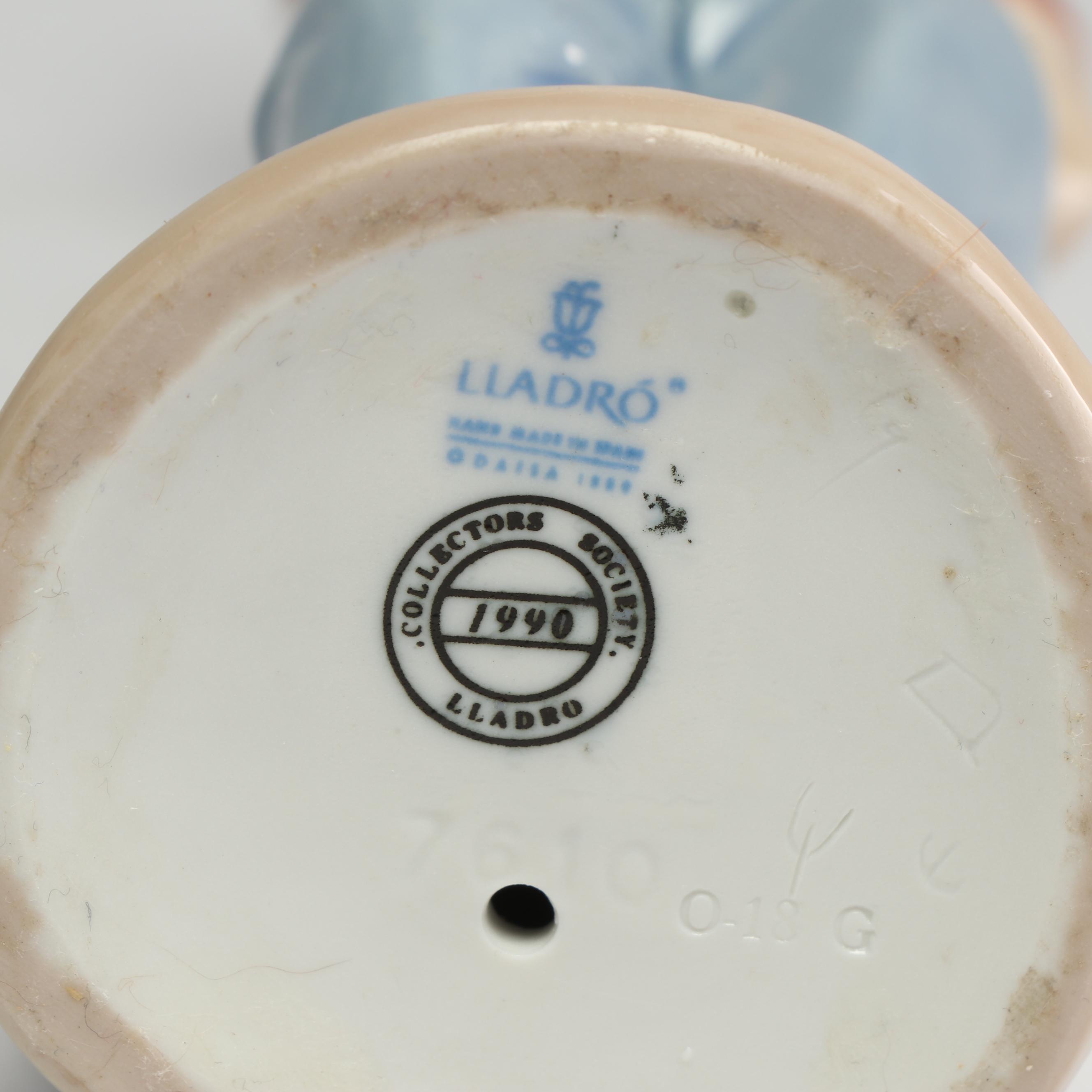 Lladró Collectors Society 1990 "Can I Play?" #7610 Porcelain Figurine
