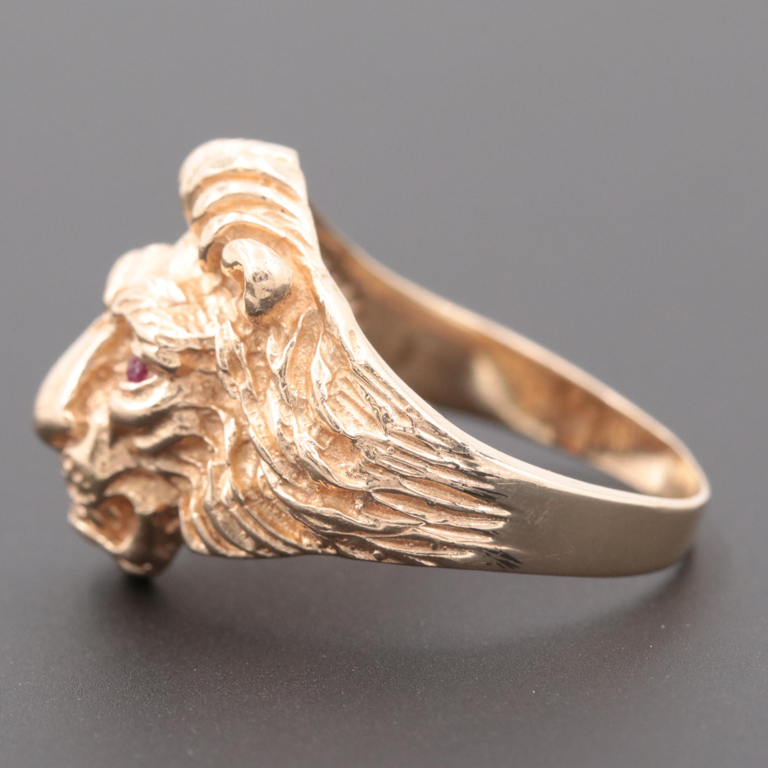 10K Yellow Gold Ruby and Diamond Lion Ring