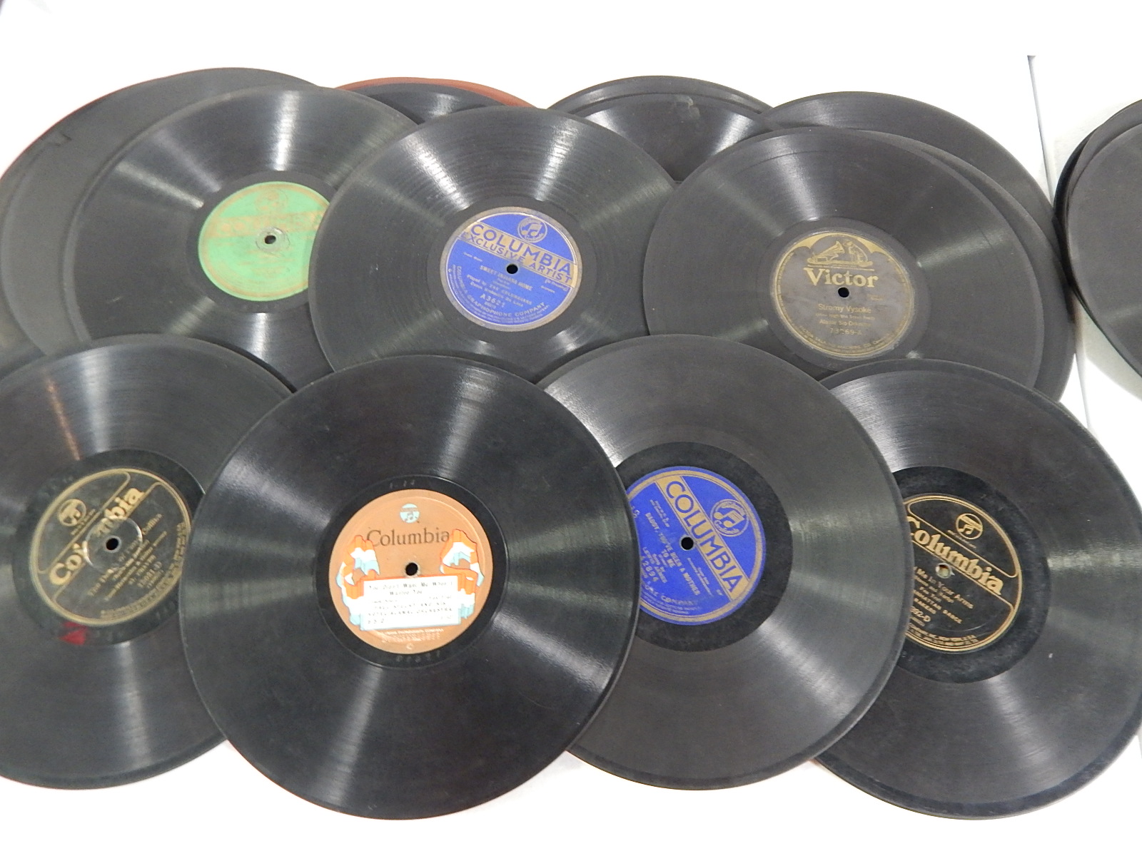 1920s and 1930s Record Albums with Victor, Columbia, Vocalion Labels