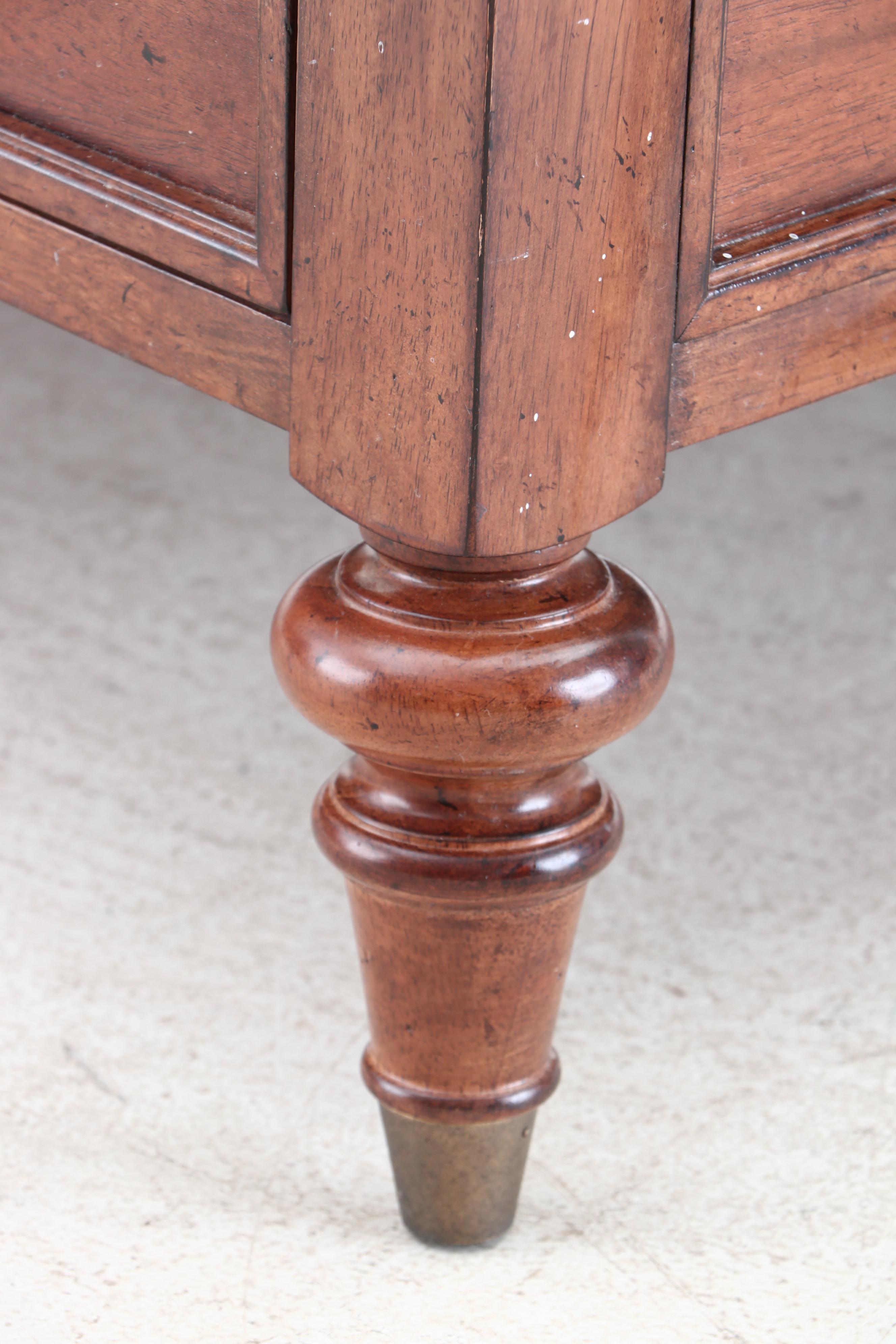 Mahogany Finish Coffee Table by Lexington Furniture