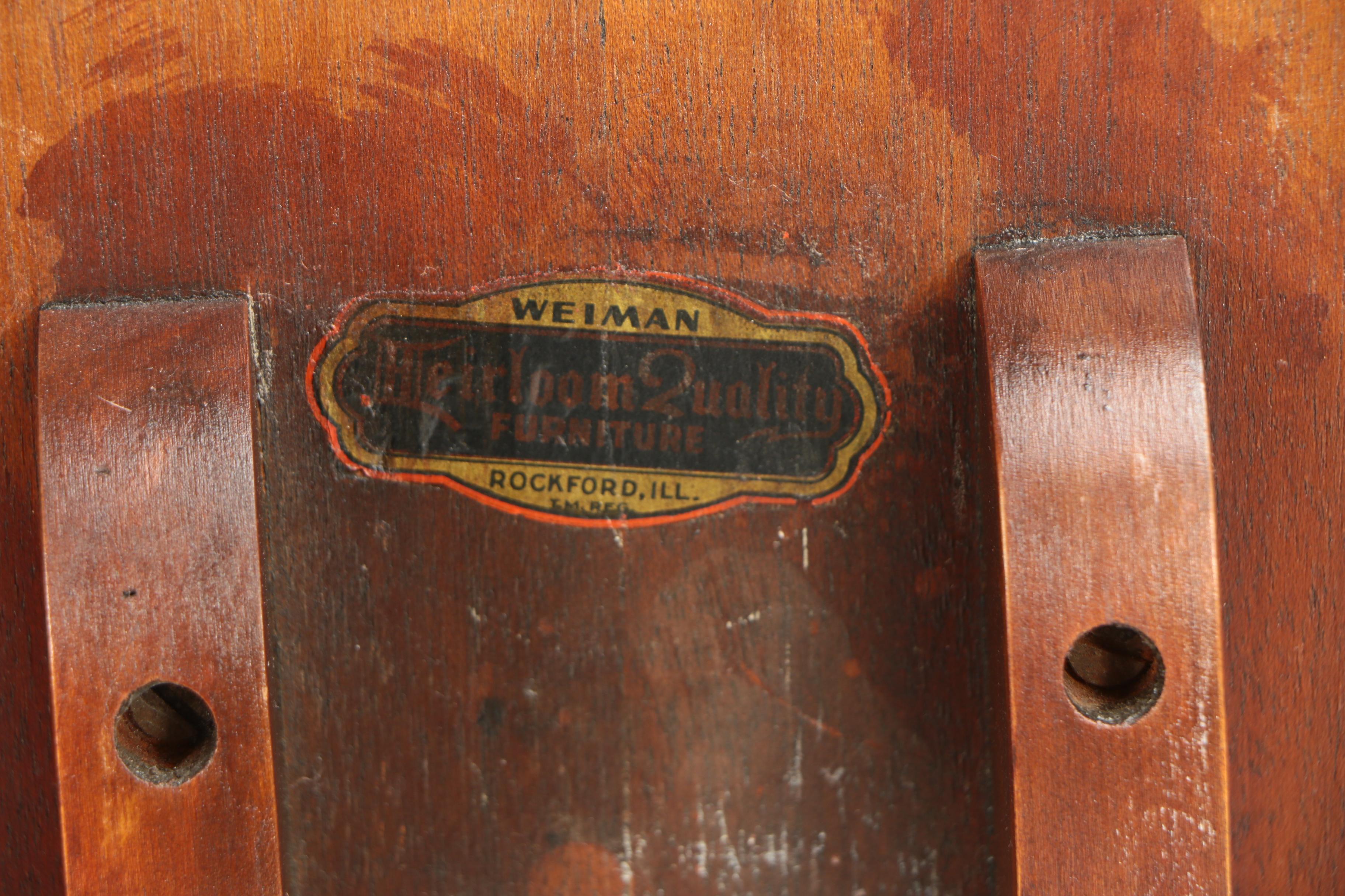 Weiman Furniture Co., George III Style Carved Mahogany Tilt-Top Tripod Table