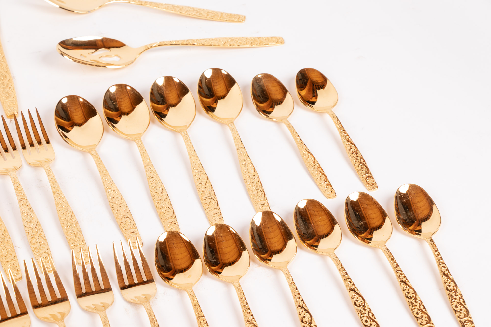 International Silver Co. "Americana Golden Heritage" Gold-Toned Flatware Set