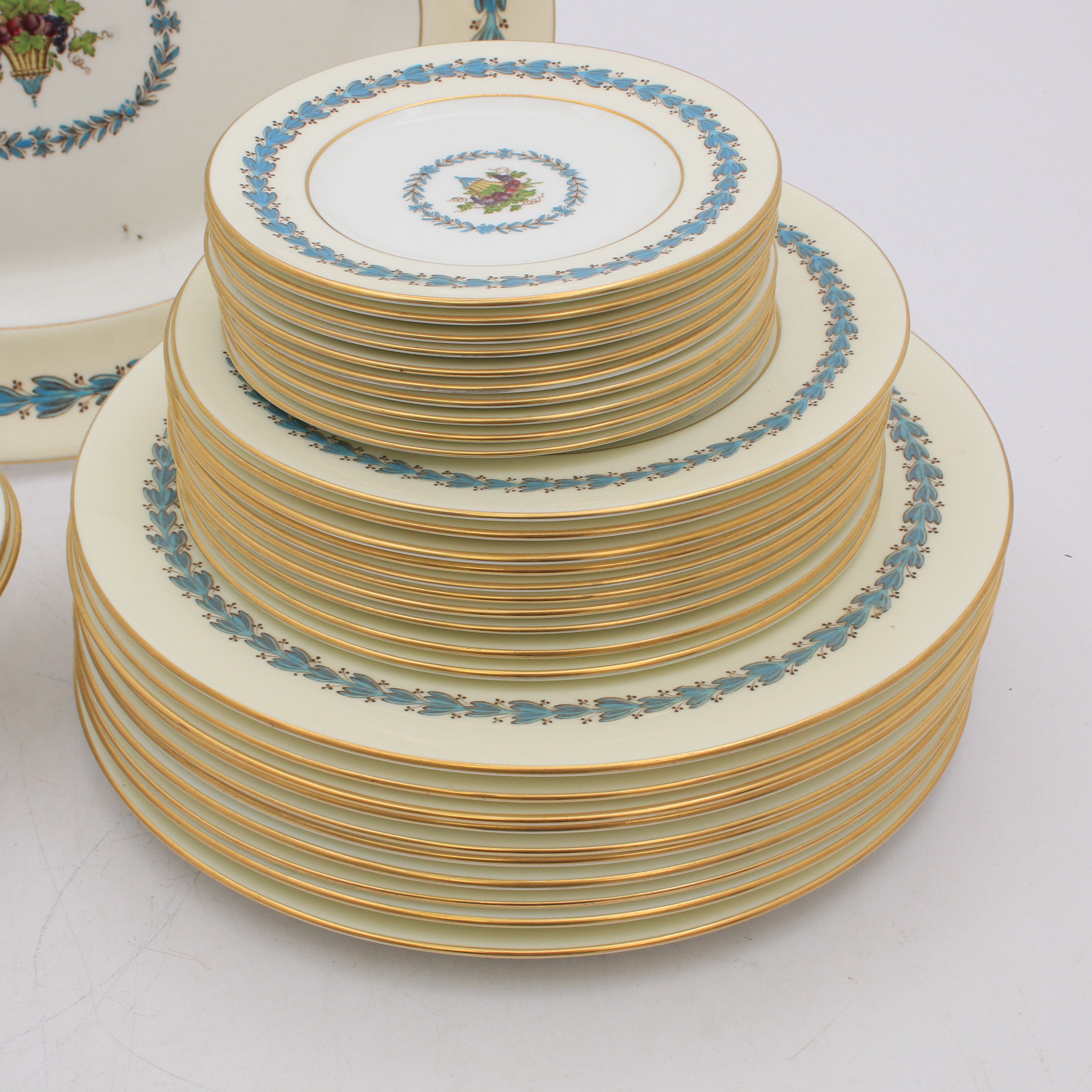 Wedgwood "Appledore" Dinnerware Service for Ten