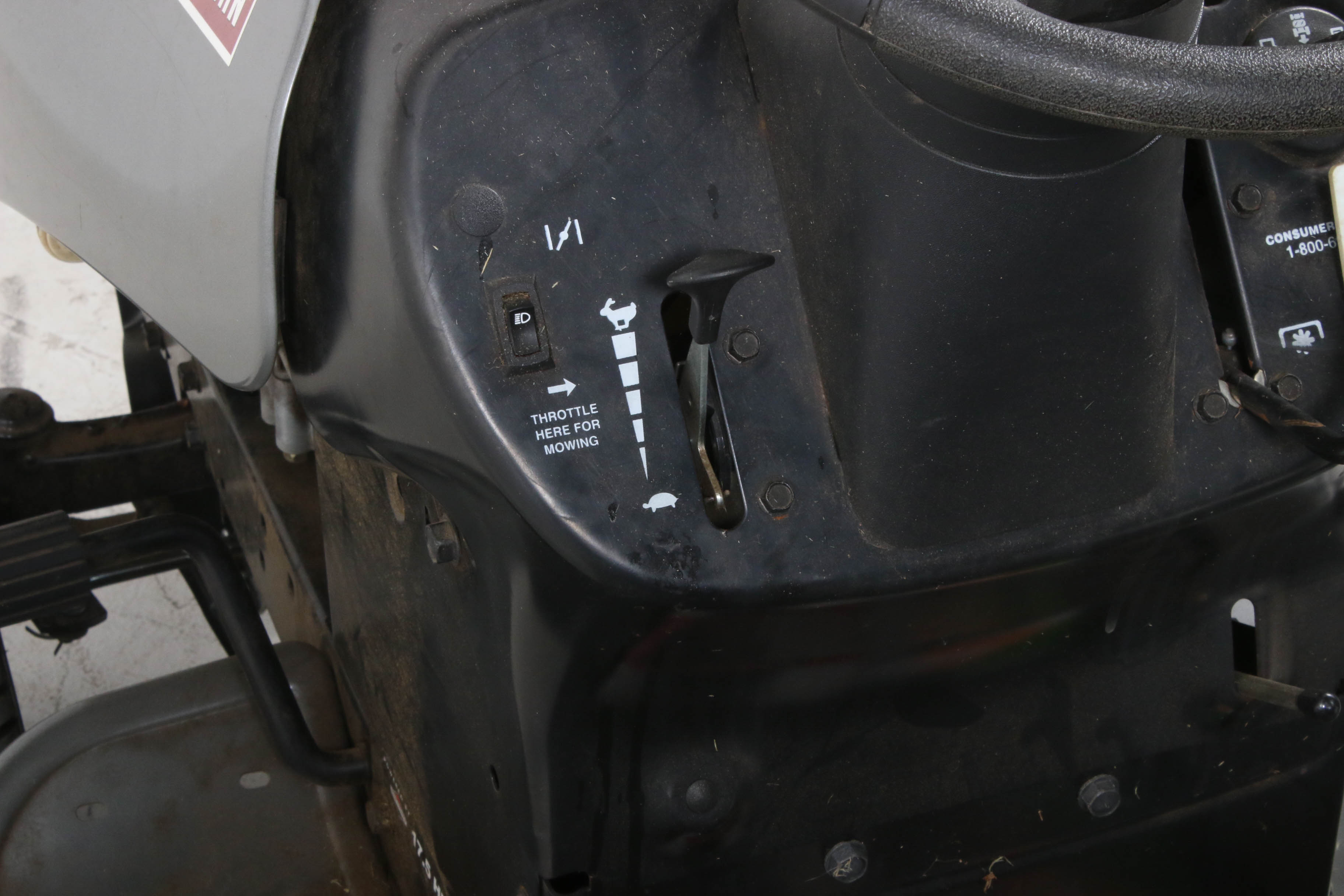 Craftsman LT2000 16.5 HP 42" 6-Speed Transaxle Riding Mower