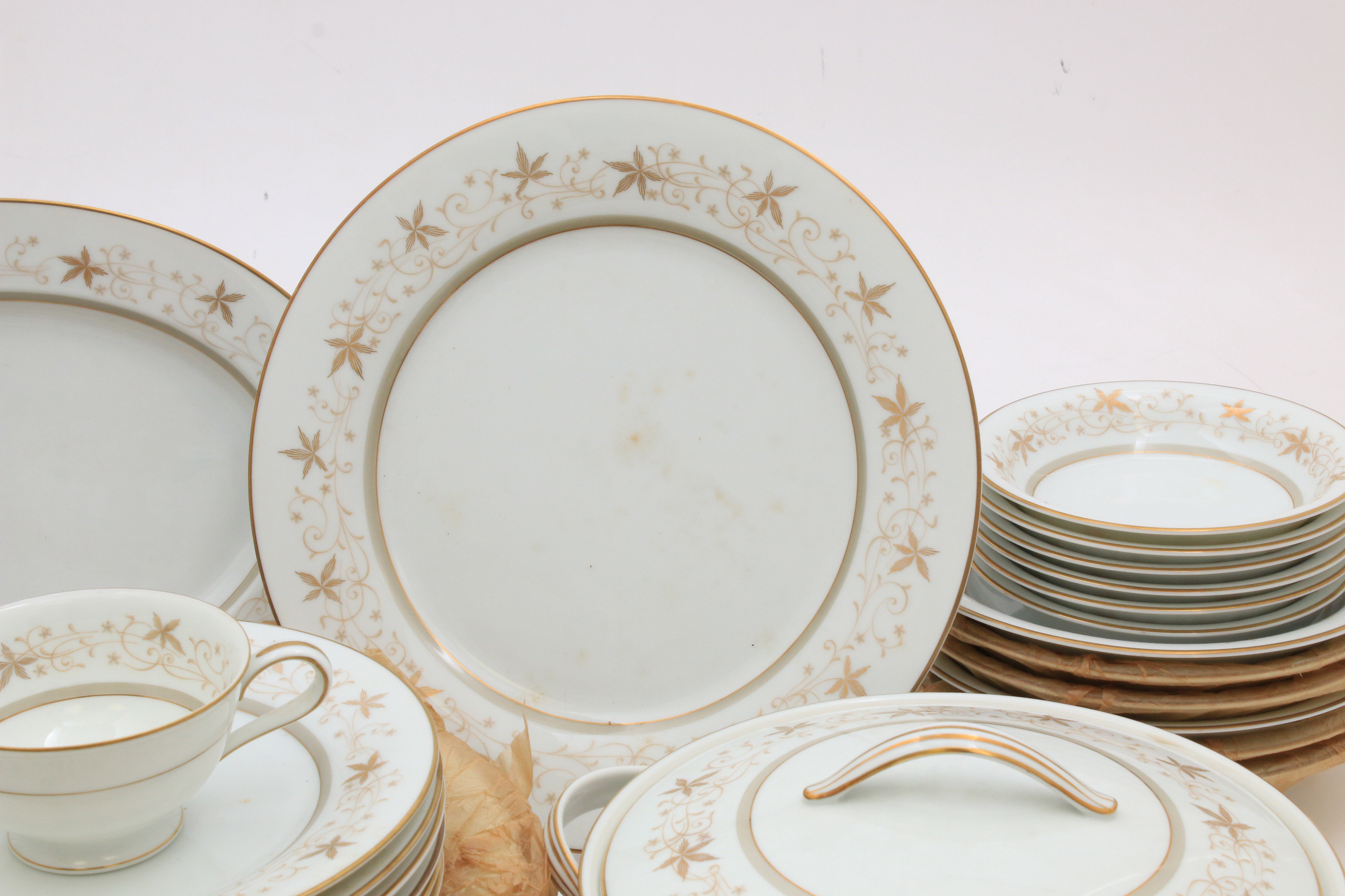 Noritake "Warwick" Dinnerware Service for Six