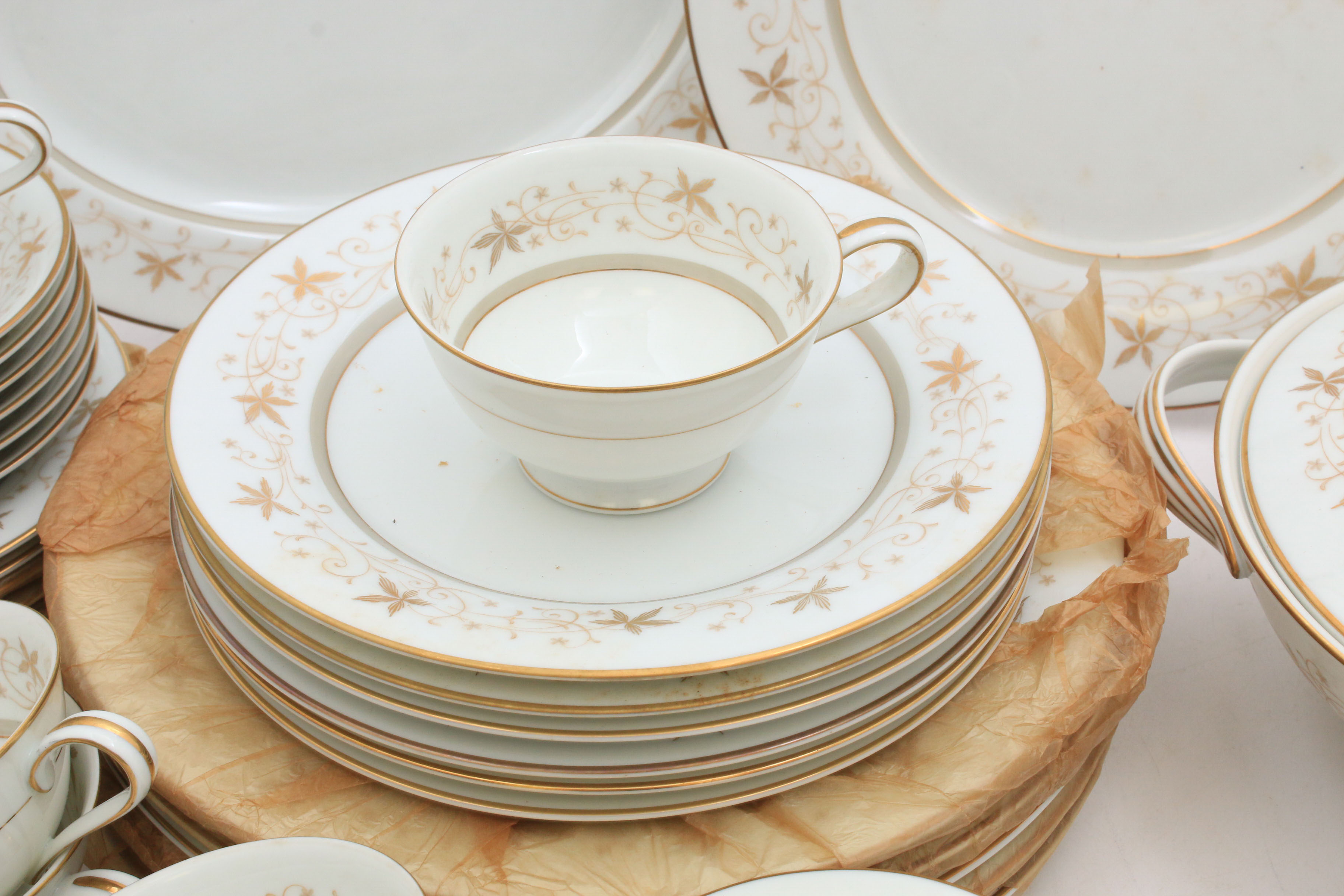 Noritake "Warwick" Dinnerware Service for Six