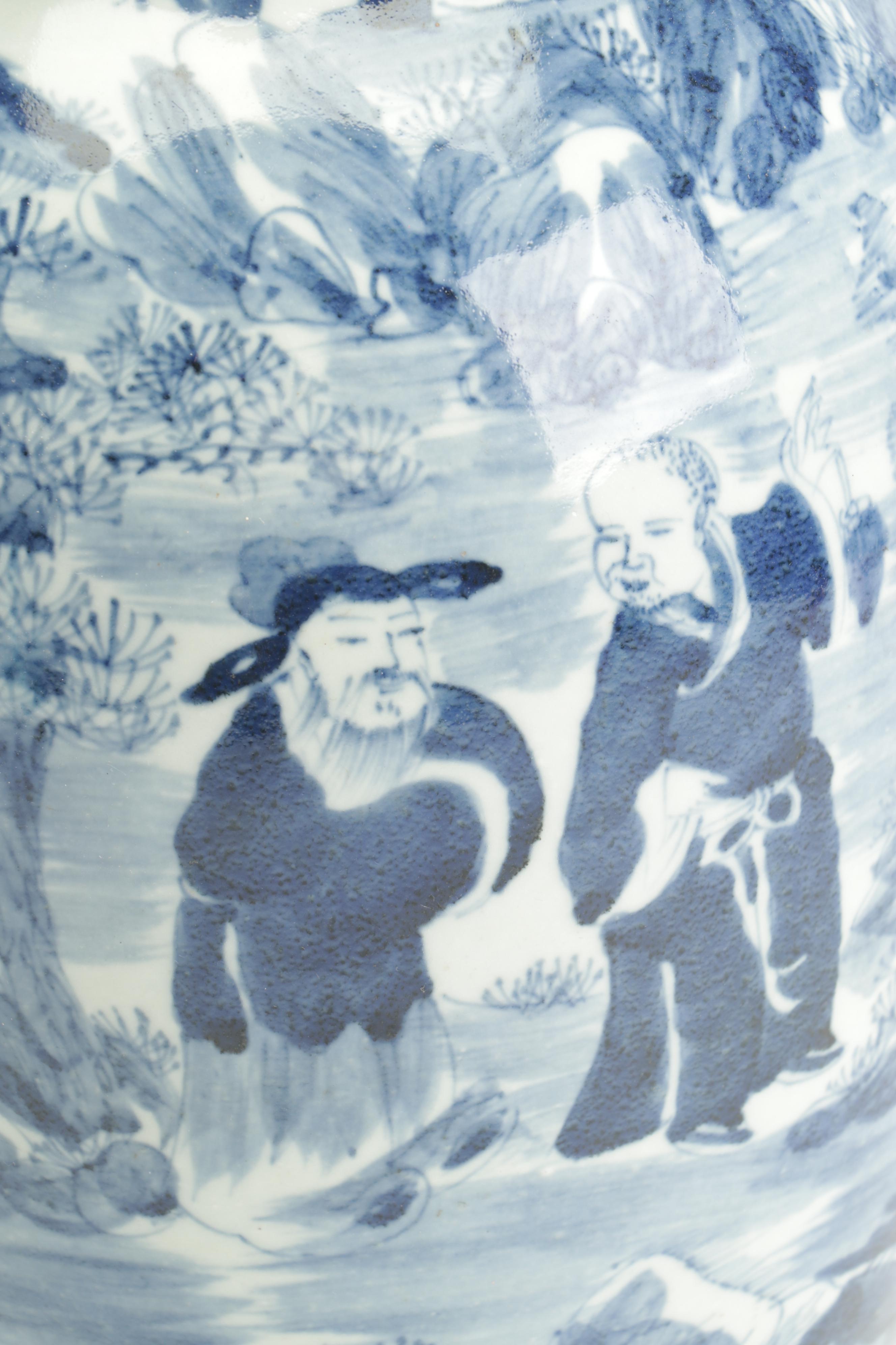 Chinese Blue and White Ceramic Vase Table Lamps