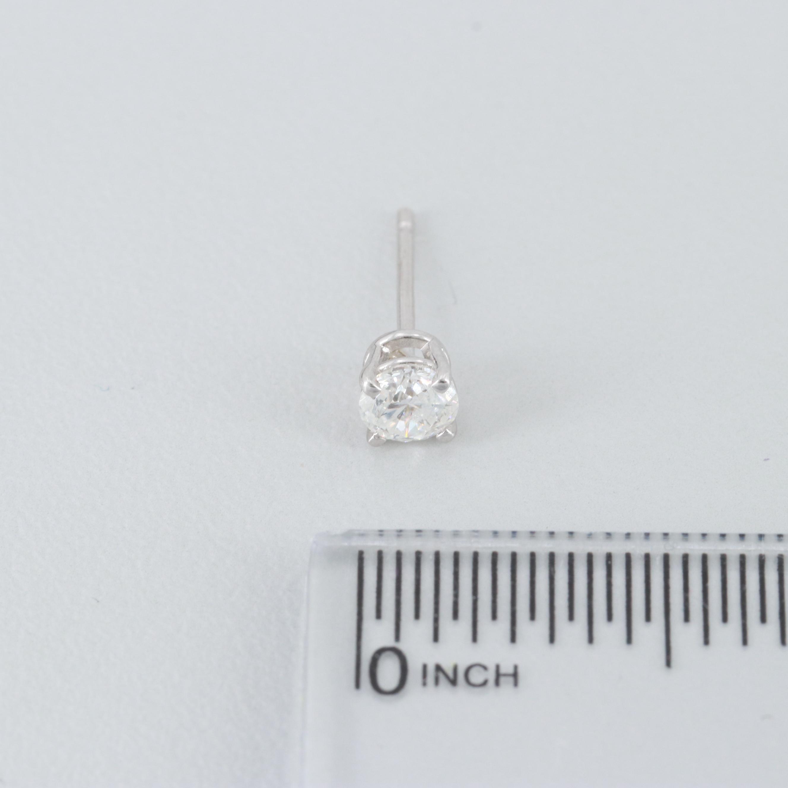 14K White Gold Diamond Stud Earrings