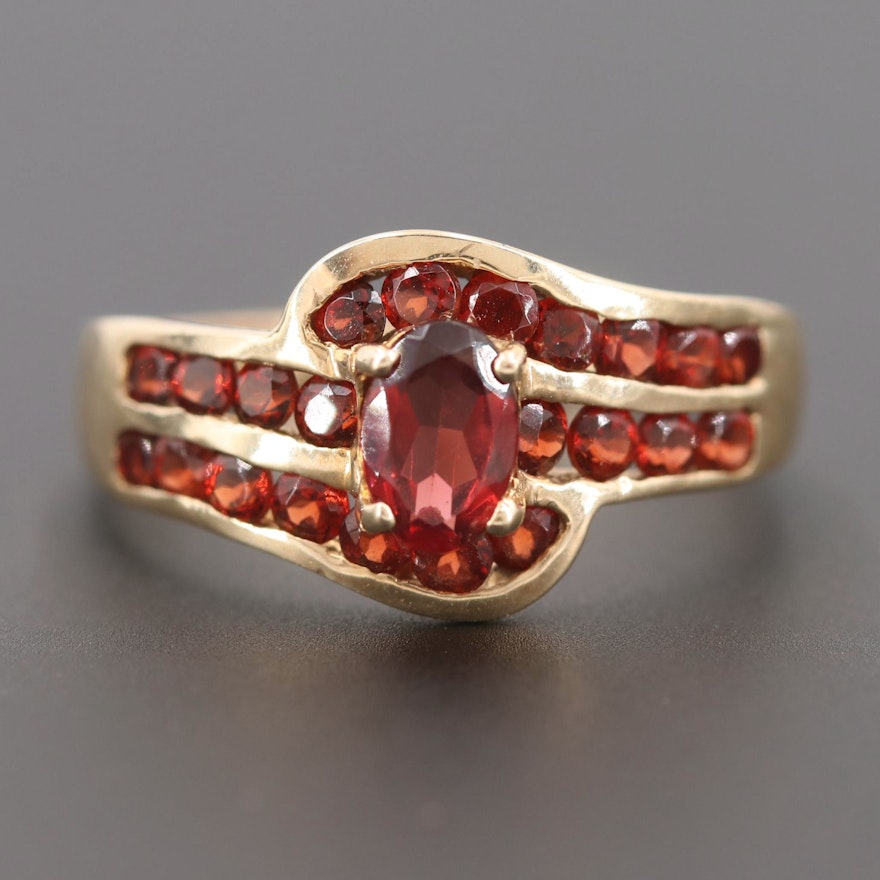 10K Yellow Gold Garnet Ring