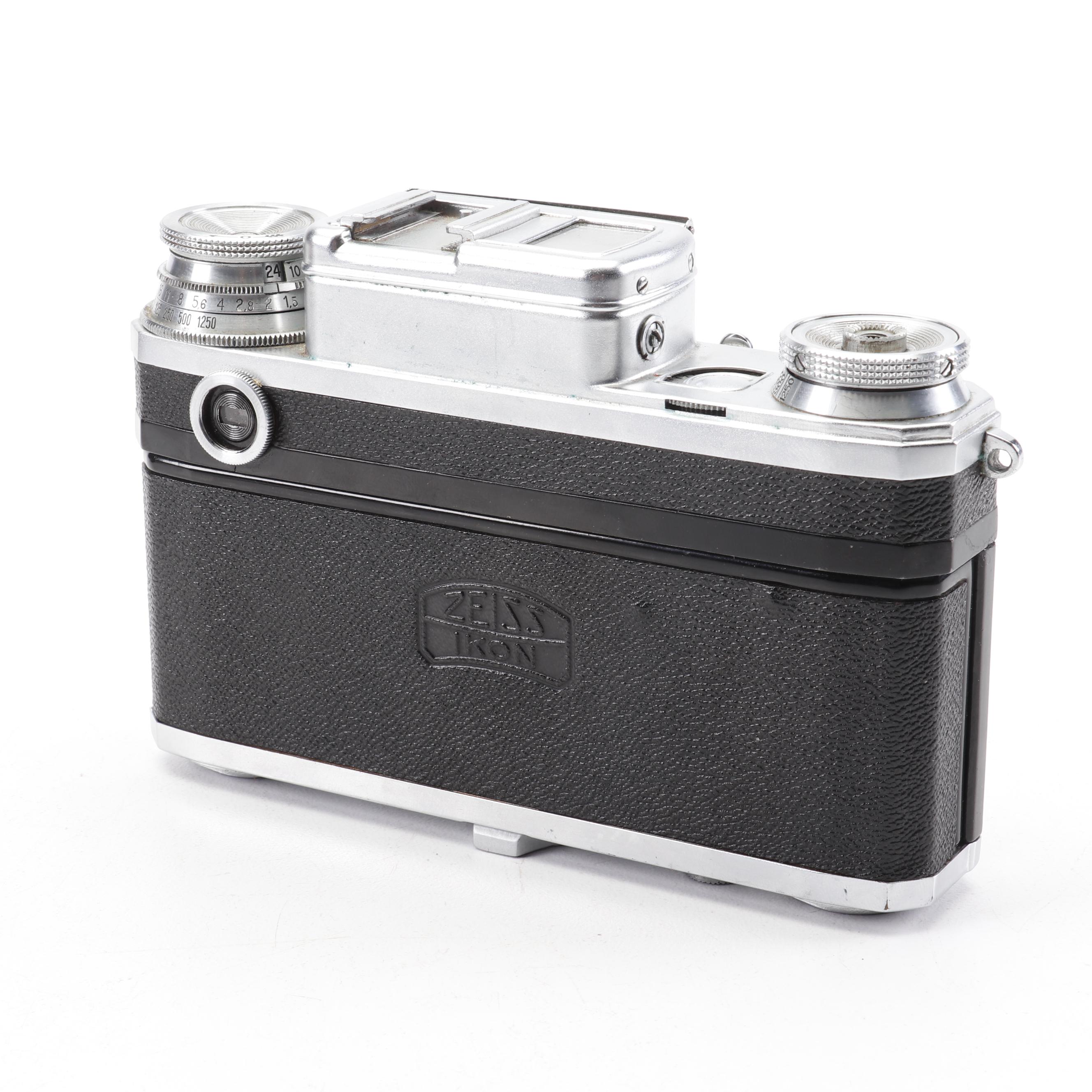 Zeiss Ikon Contax III Rangefinder Camera, Circa 1935