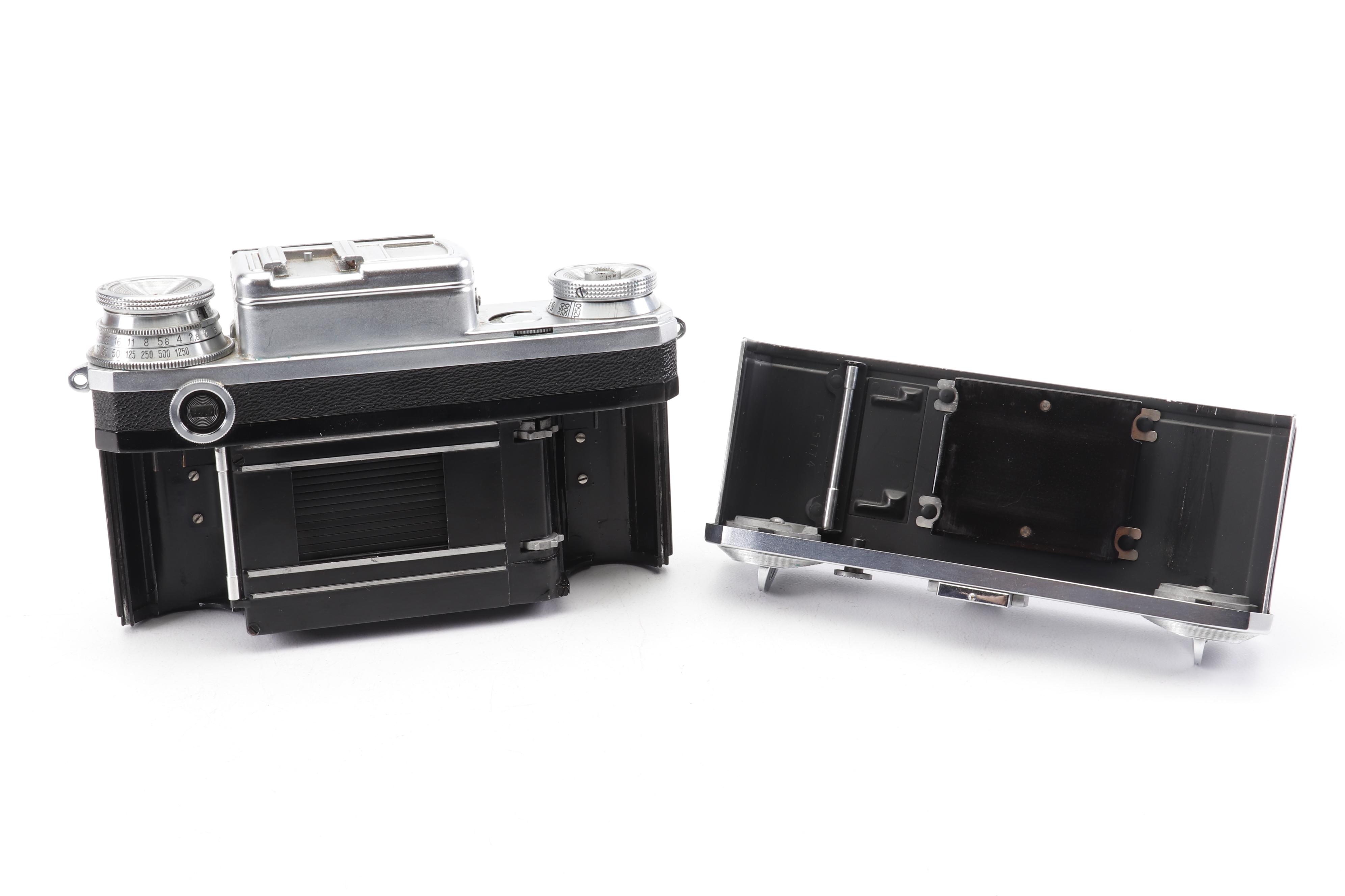 Zeiss Ikon Contax III Rangefinder Camera, Circa 1935