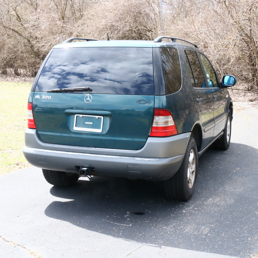 1998 Mercedes-Benz ML320