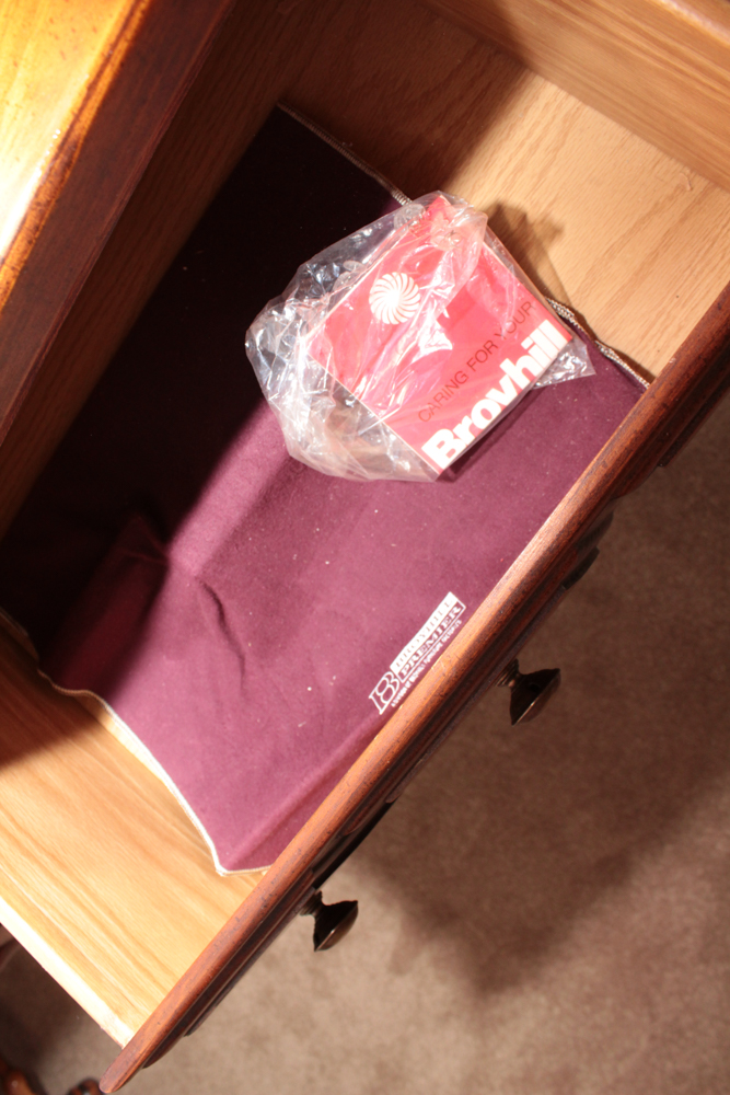 Broyhill Illuminated Pine China Cabinet, Mid to Late 20th Century