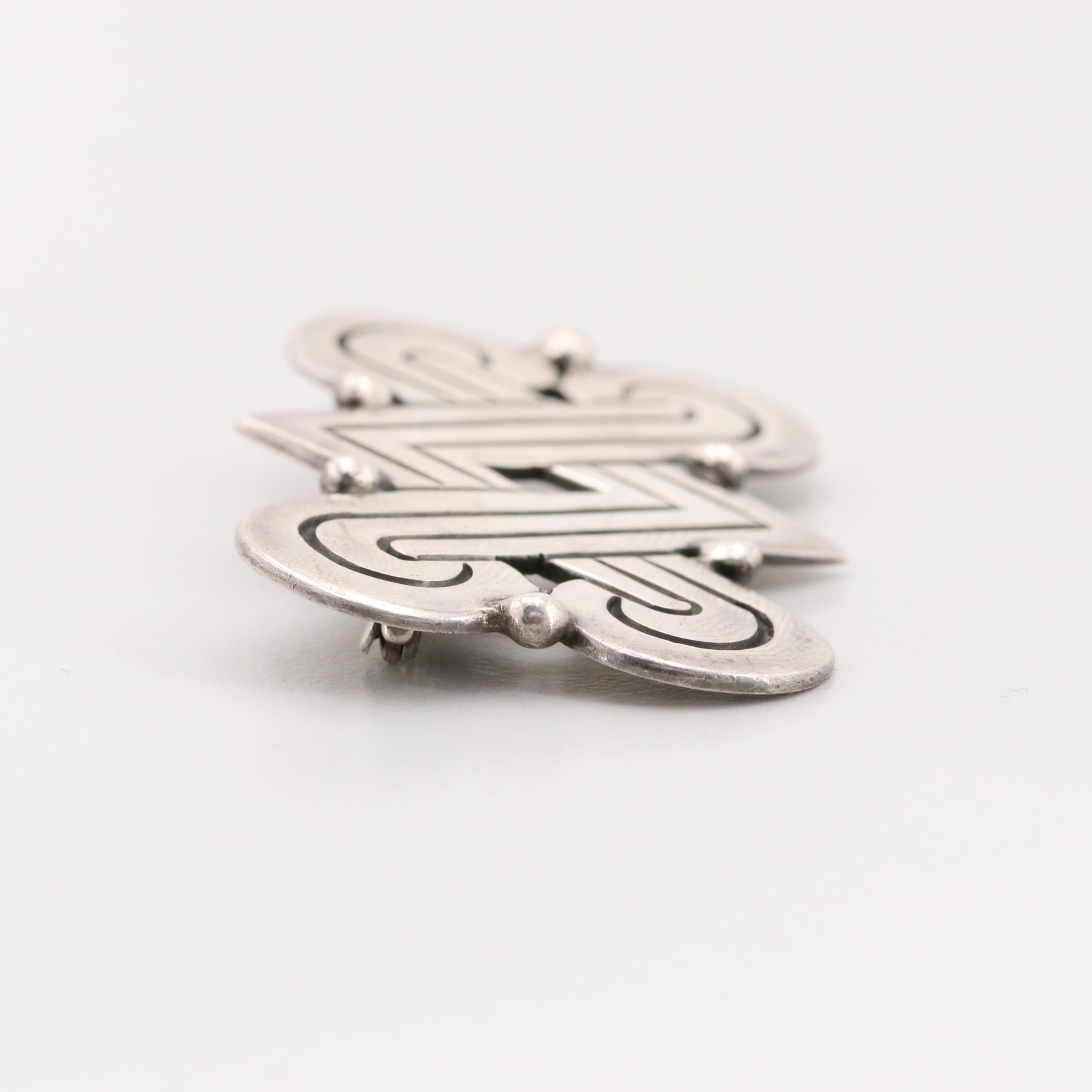 Circa 1940s Early Hector Aguilar 940 Silver Brooch from Taxco, Mexico