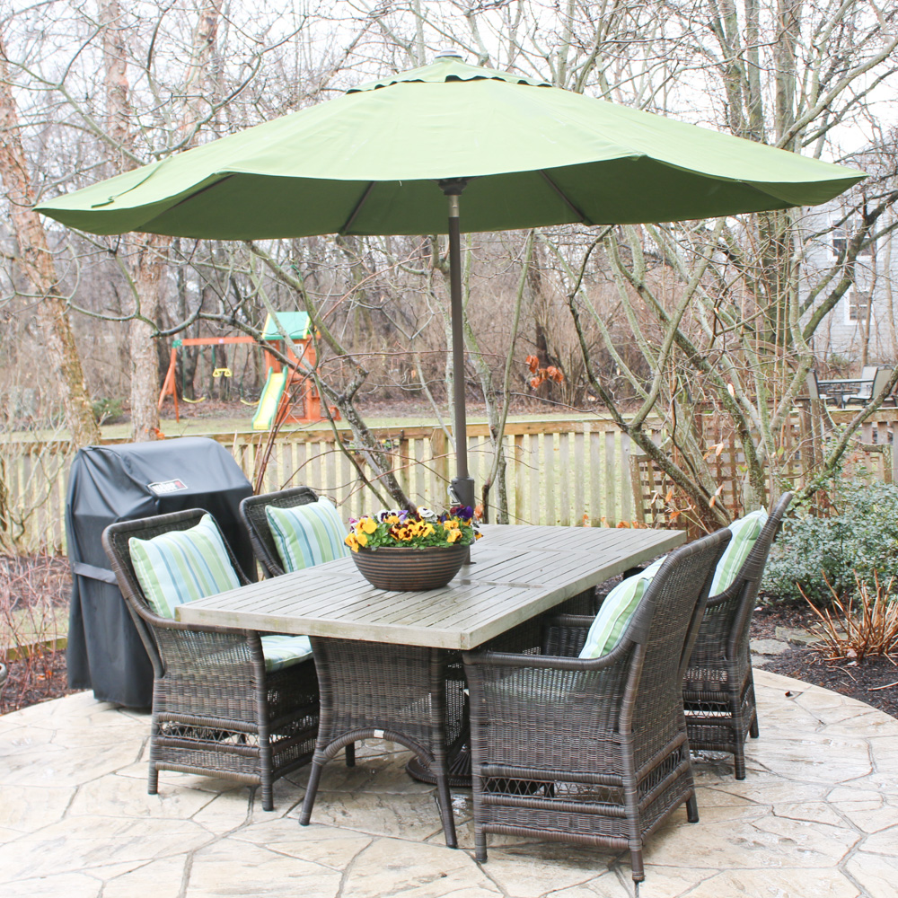 Smith & Hawken Wicker Outdoor Patio Dining Table with Chairs and Umbrella