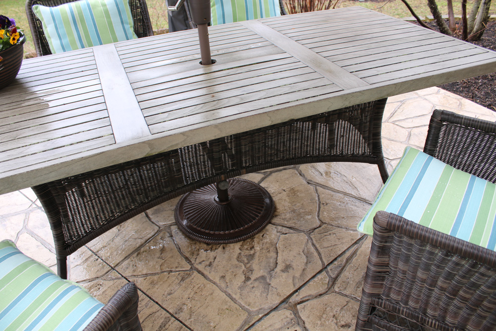 Smith & Hawken Wicker Outdoor Patio Dining Table with Chairs and Umbrella