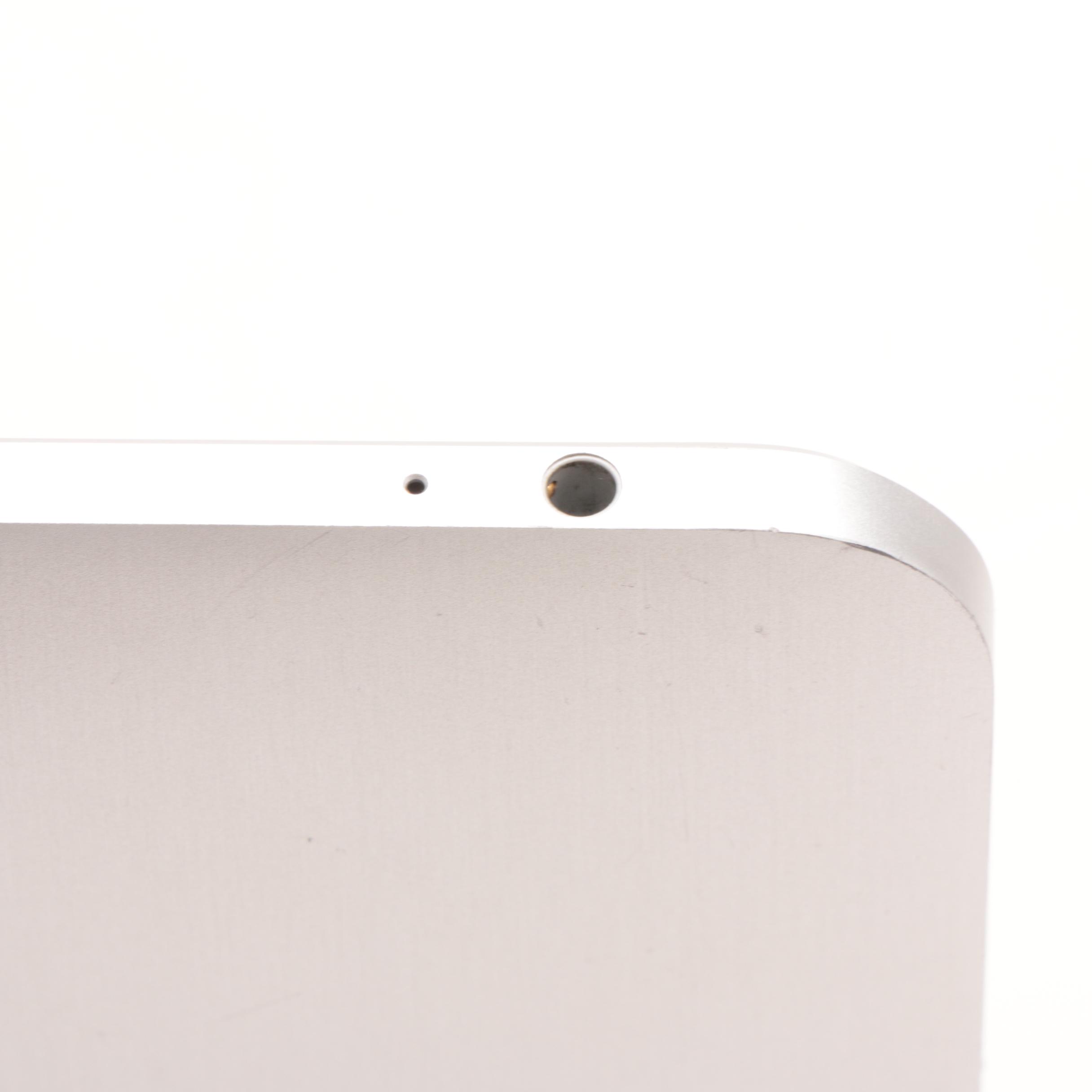 Apple iPad Tablet