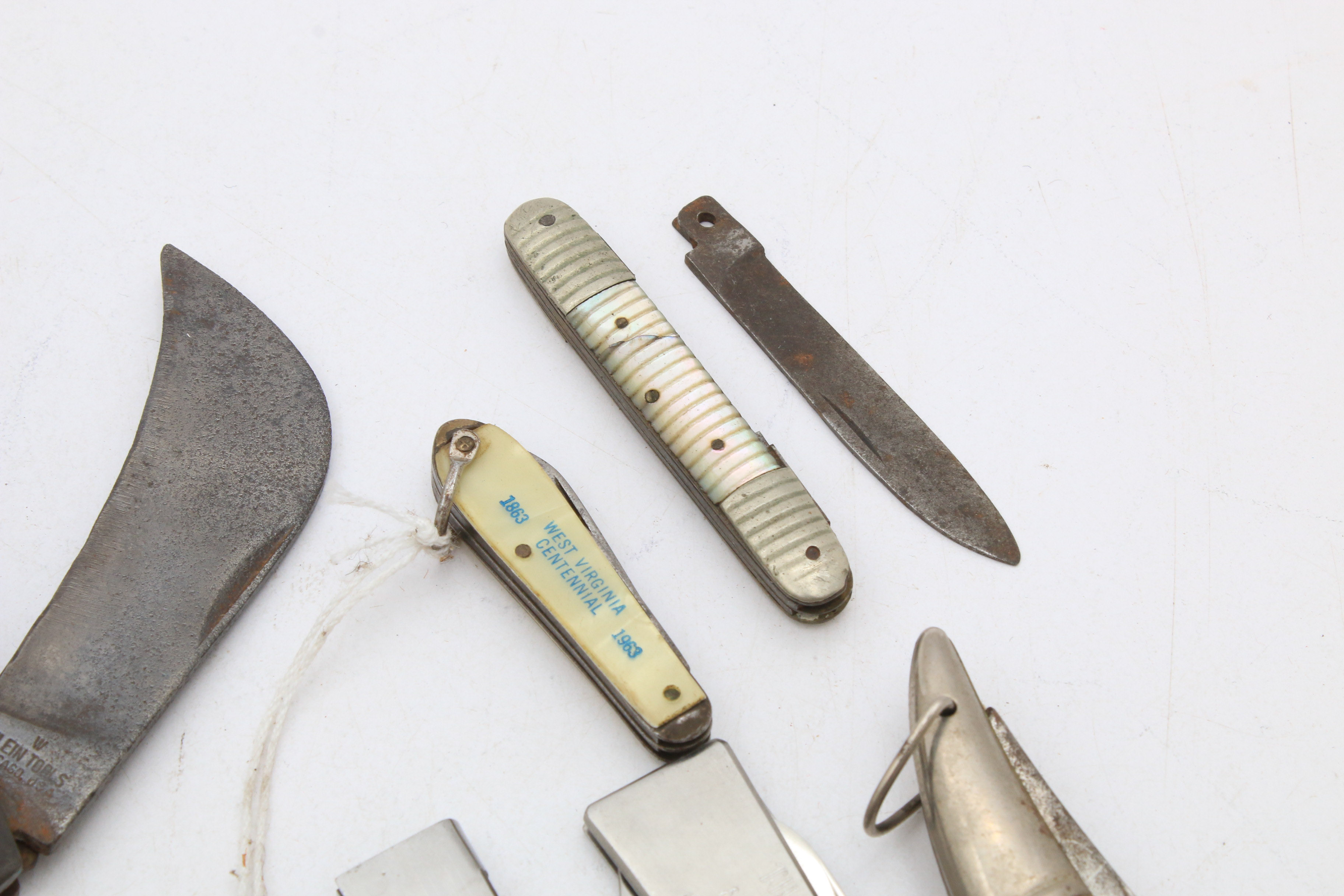 Pocket and Hunting Knives Assortment