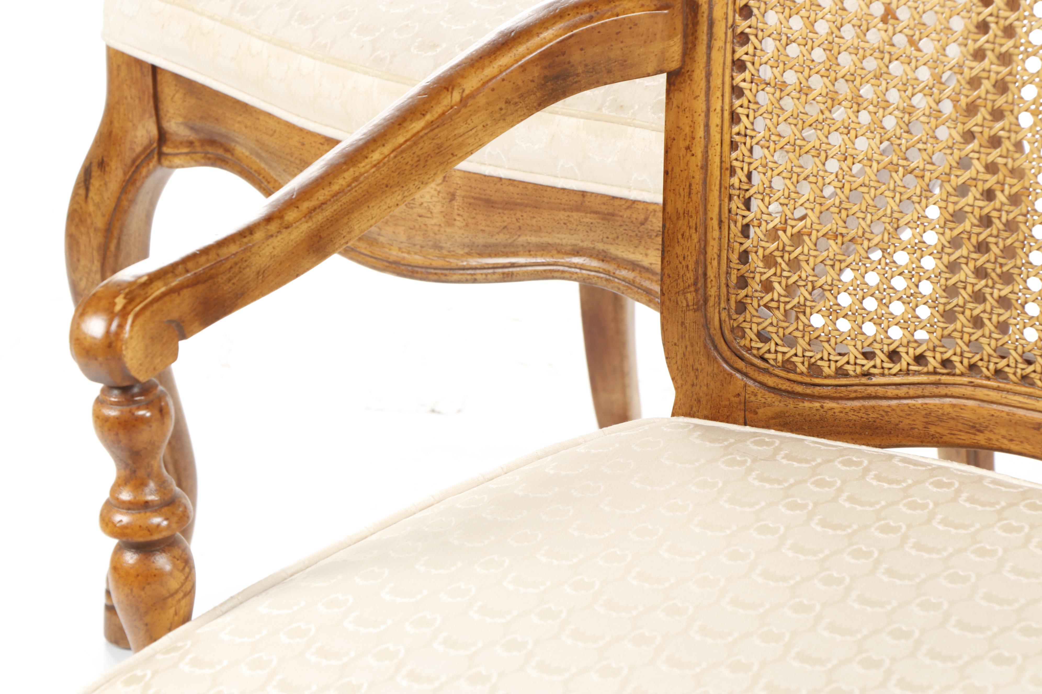 Drexel-Heritage French Provincial Style "Cabernet" Dining Table and Chairs