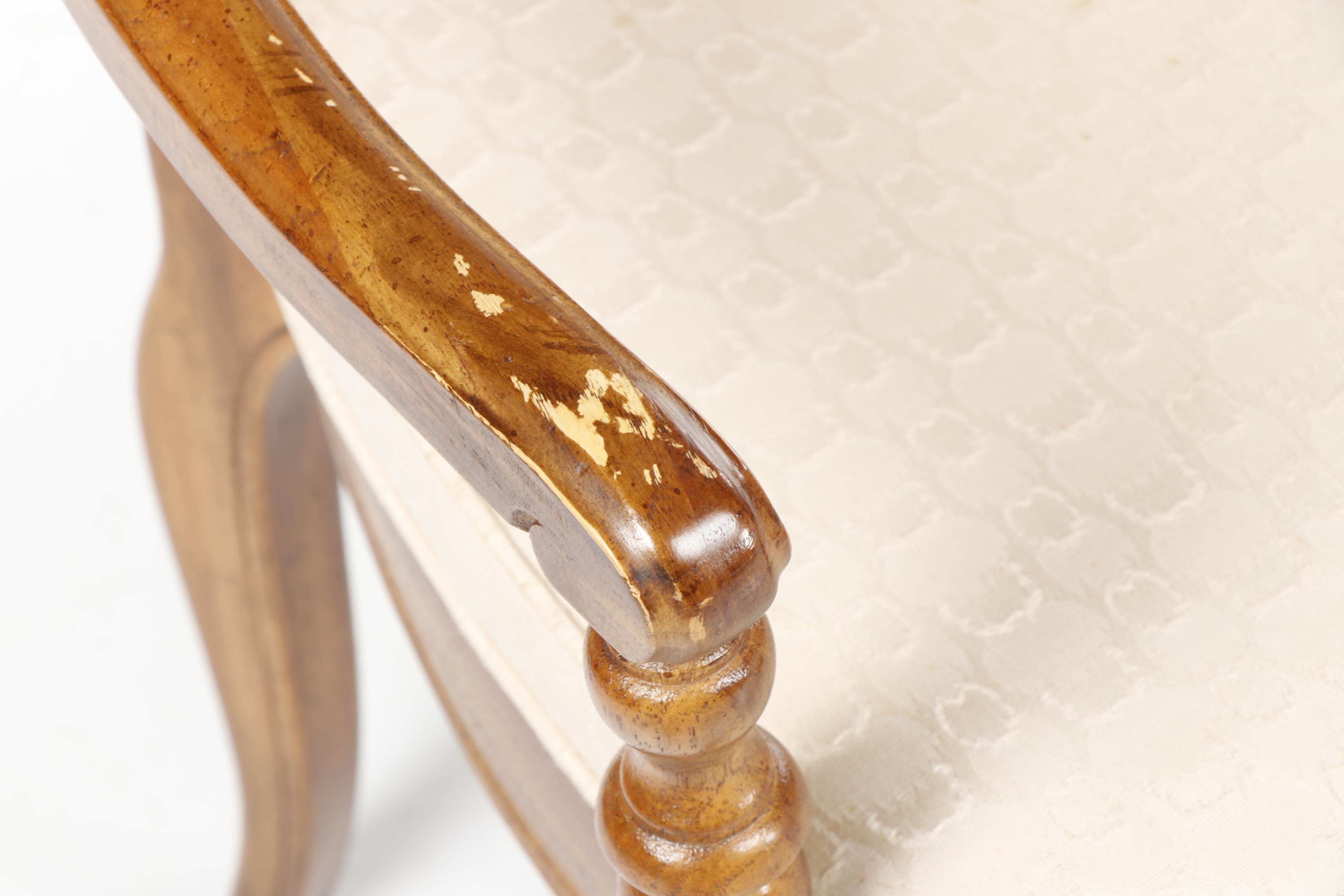 Drexel-Heritage French Provincial Style "Cabernet" Dining Table and Chairs