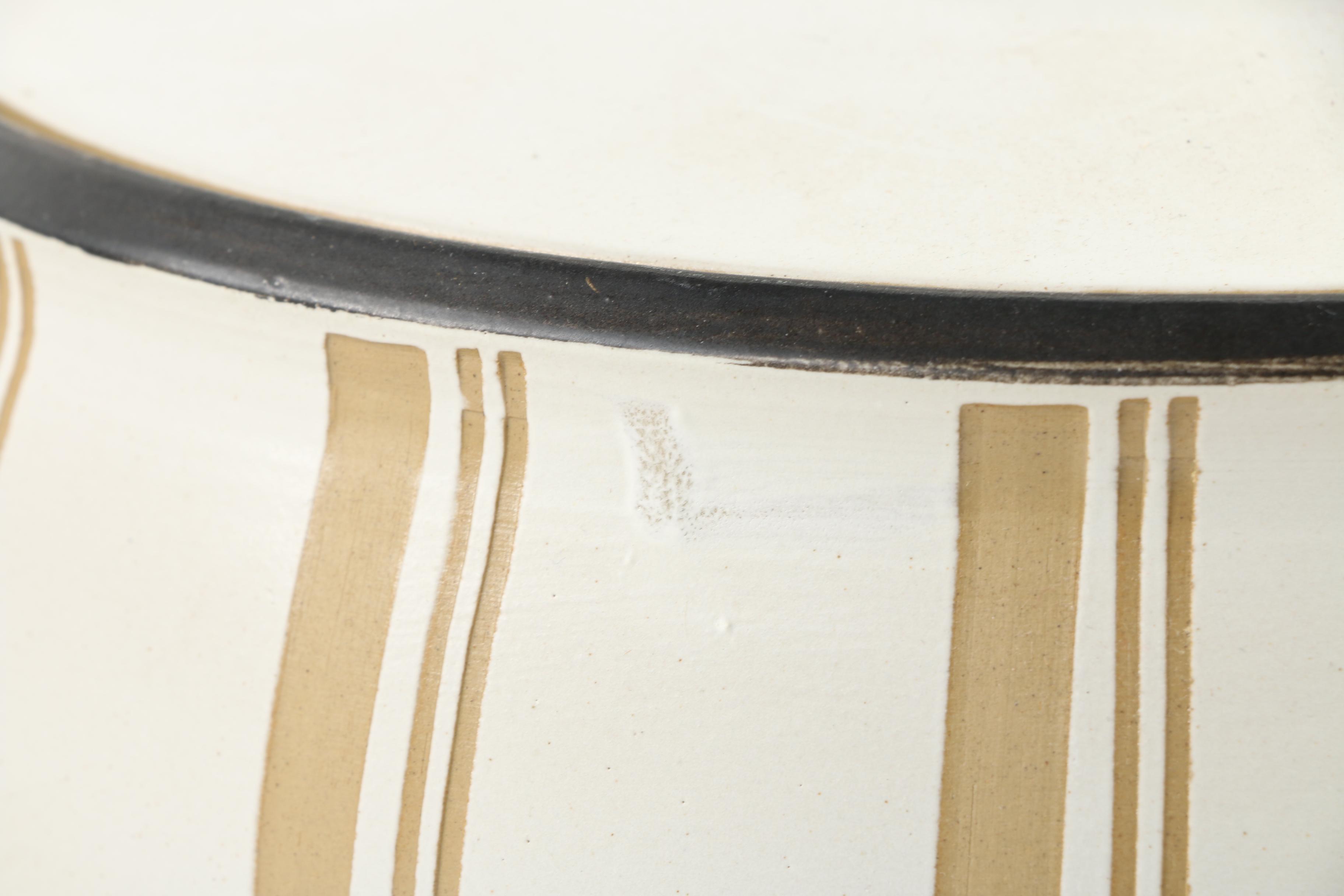 Denby "Gourmet" Stoneware 4.5 Quart Round Casserole Dish, 1965-1976