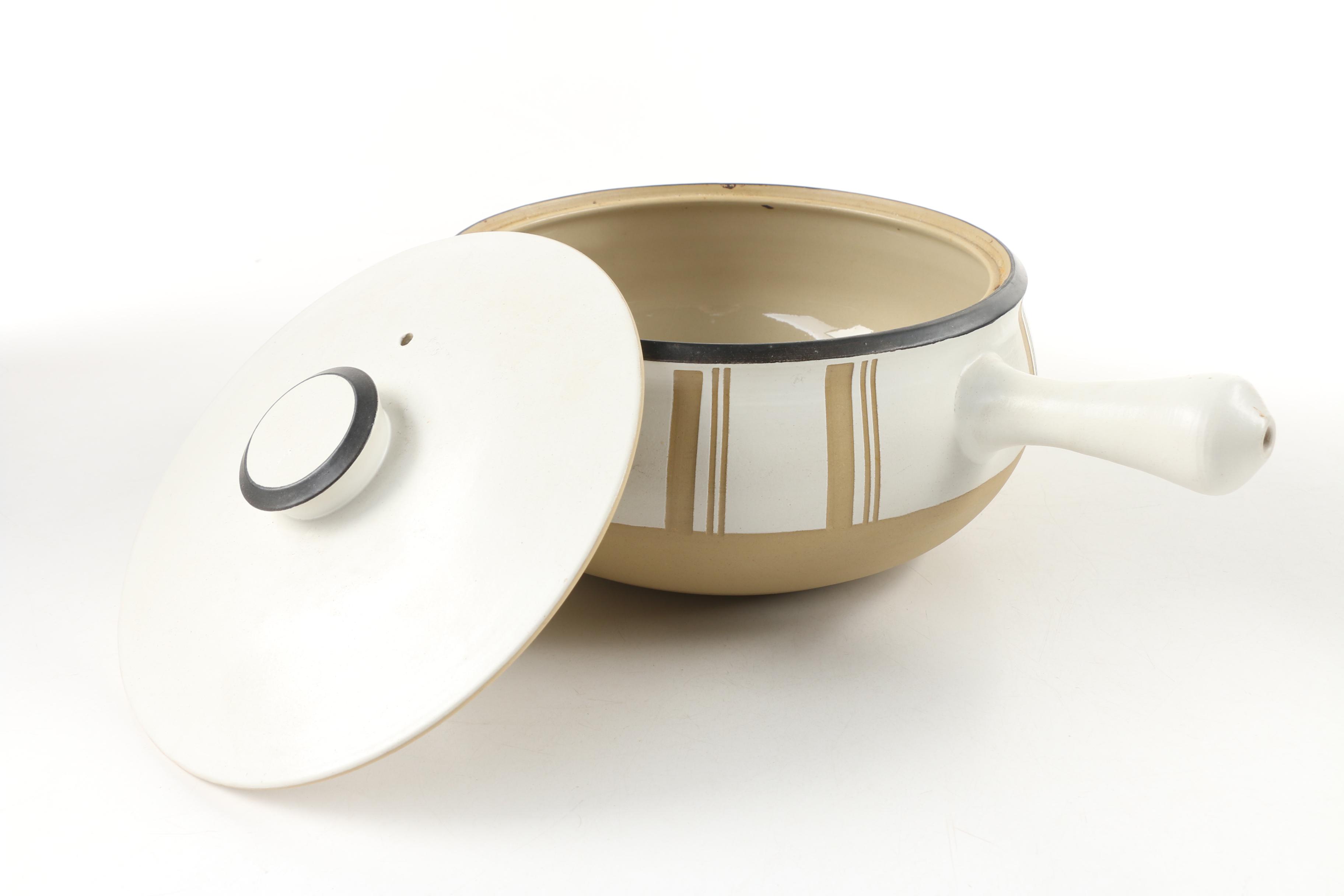 Denby "Gourmet" Stoneware 4.5 Quart Round Casserole Dish, 1965-1976