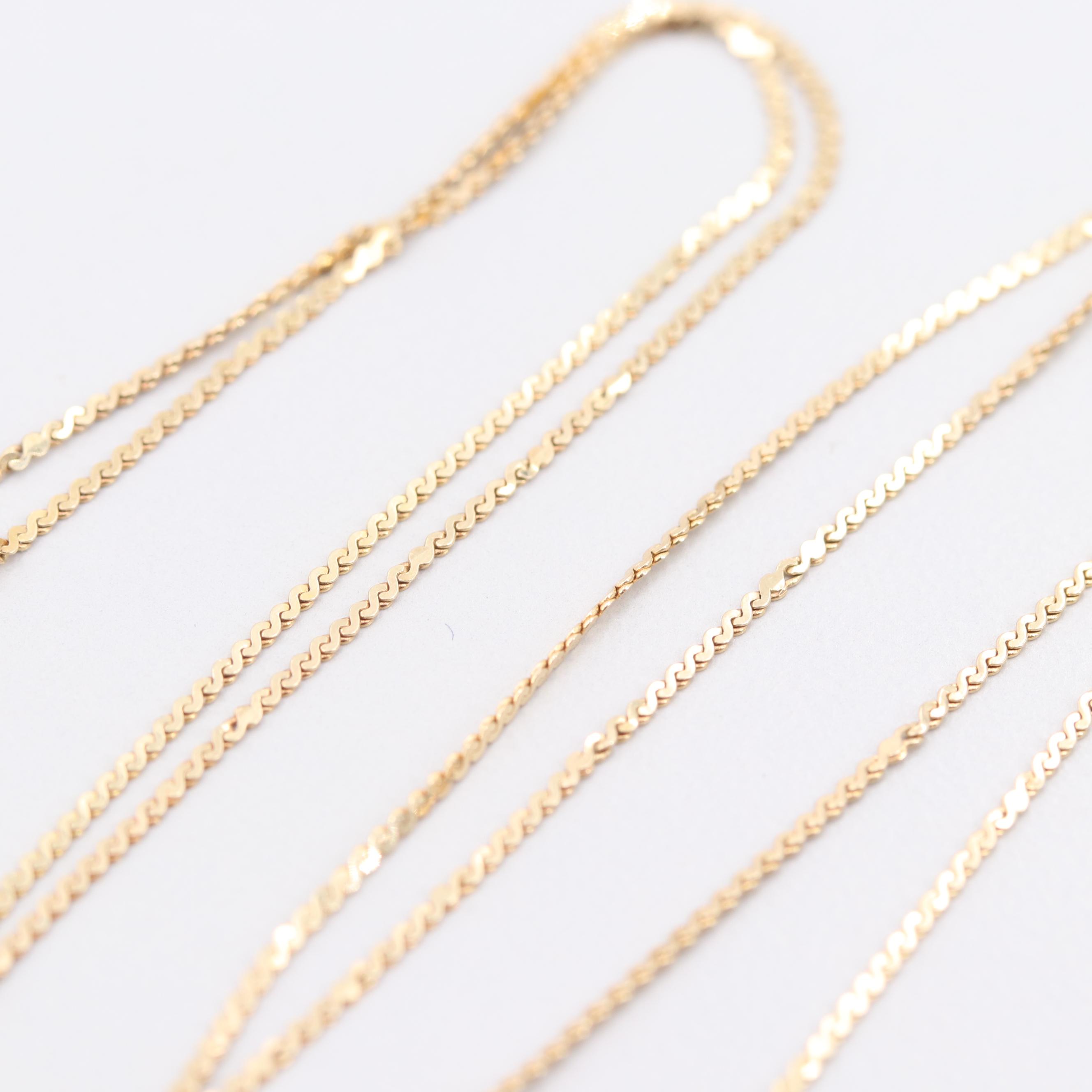 14K Yellow Gold Diamond Pendant Necklace
