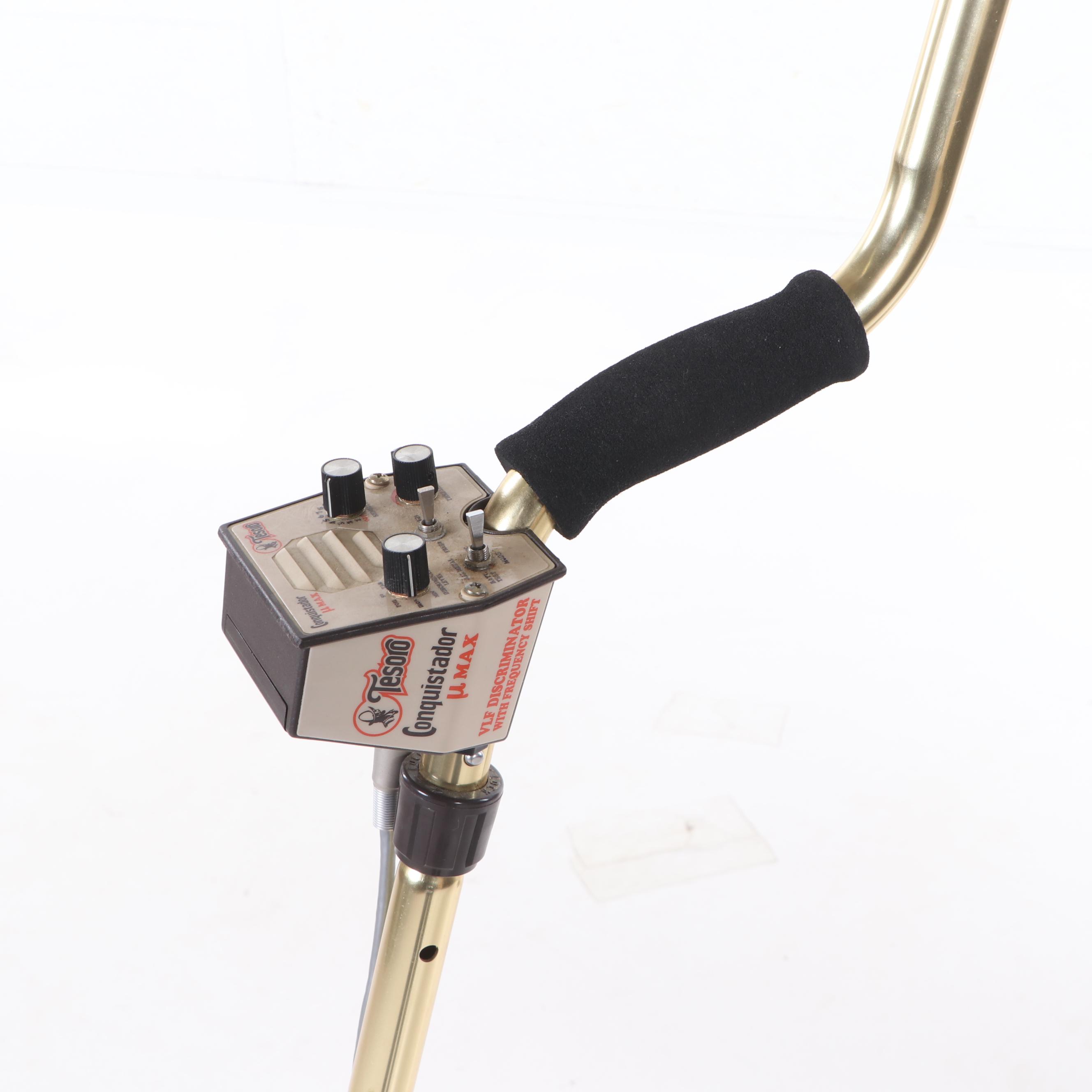 Tesoro "Conquistador UMax" Metal Detector