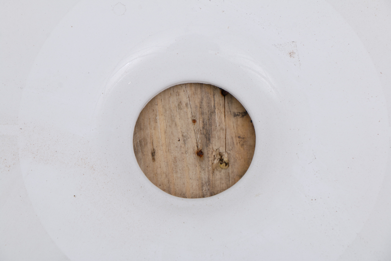 Modernist Kohler Enameled Metal Bath Tub