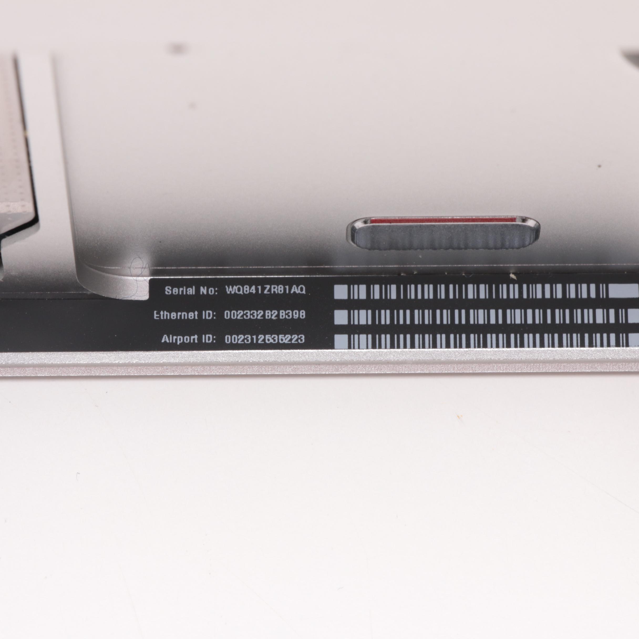 13" Apple MacBook Laptop Computer