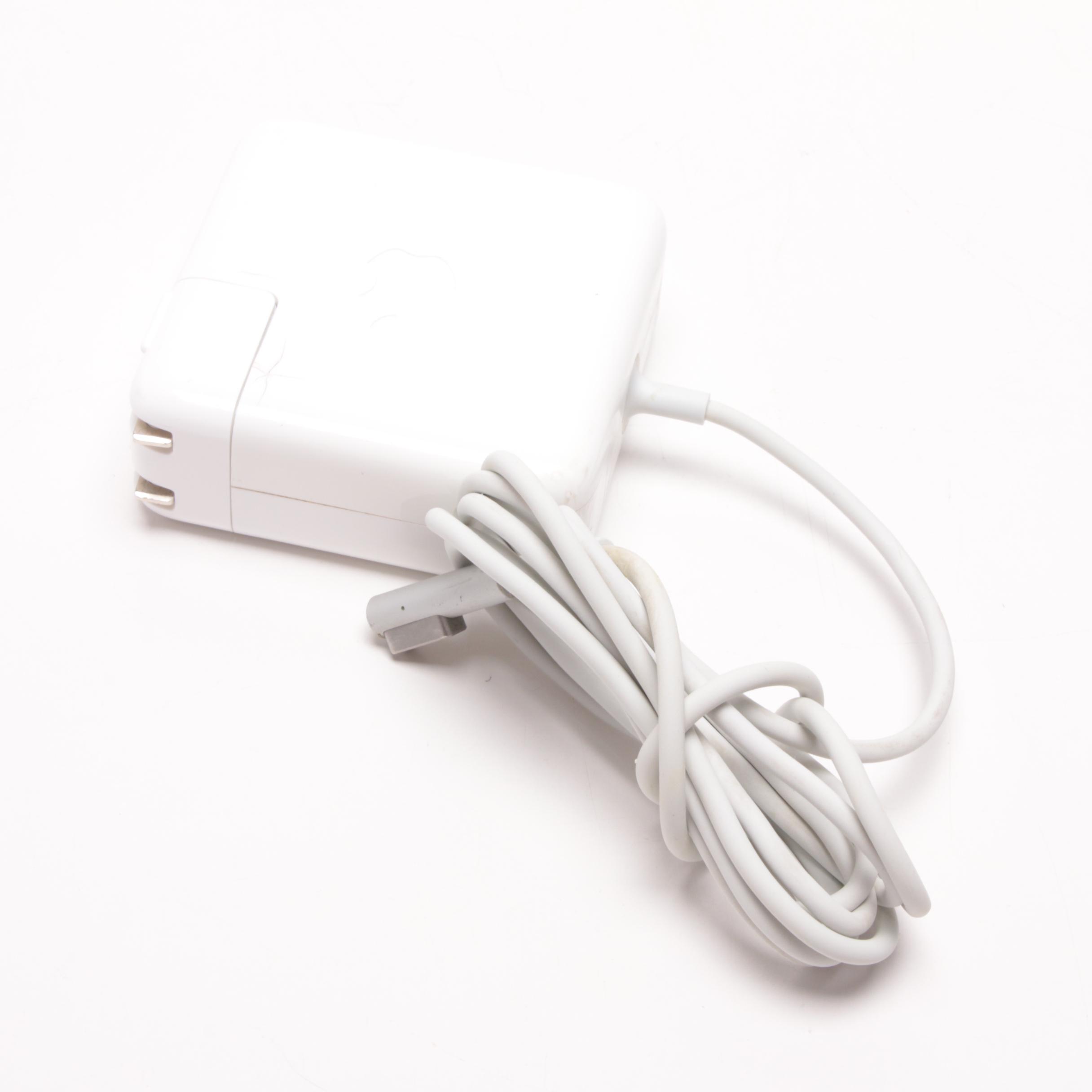 13" Apple MacBook Laptop Computer