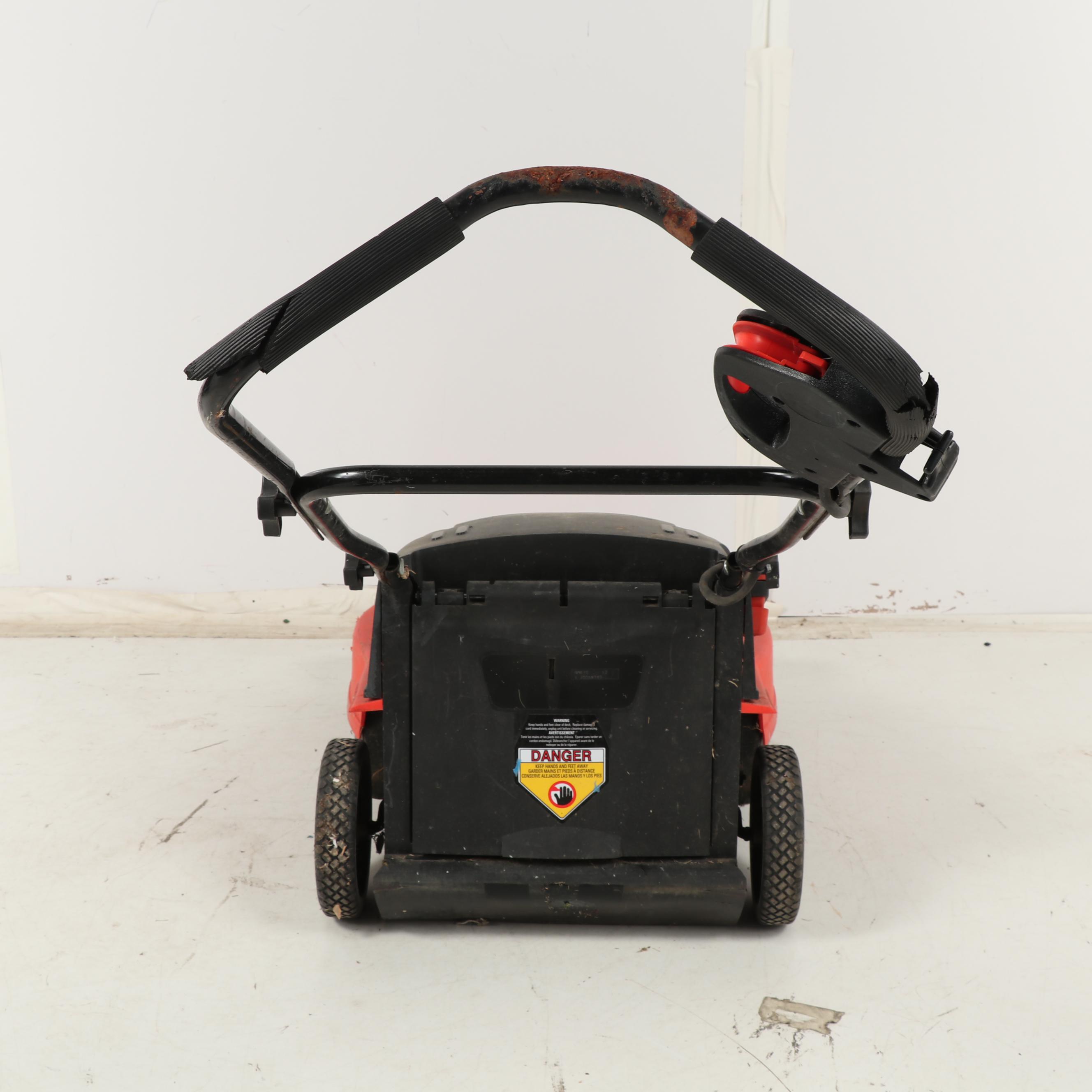 Black and Decker "Lawn Hog" Electric 19 Inch Mulching Mower