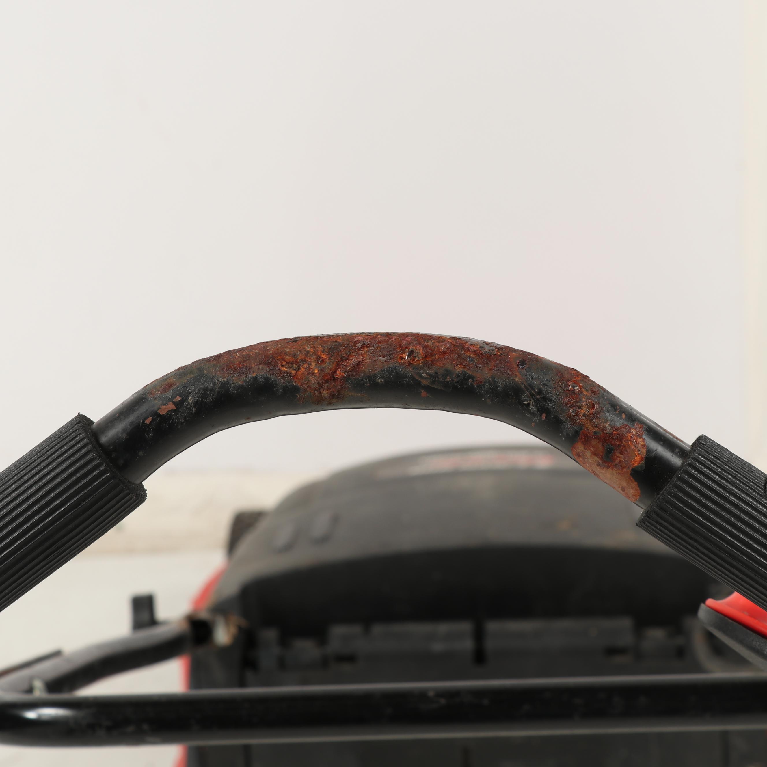 Black and Decker "Lawn Hog" Electric 19 Inch Mulching Mower