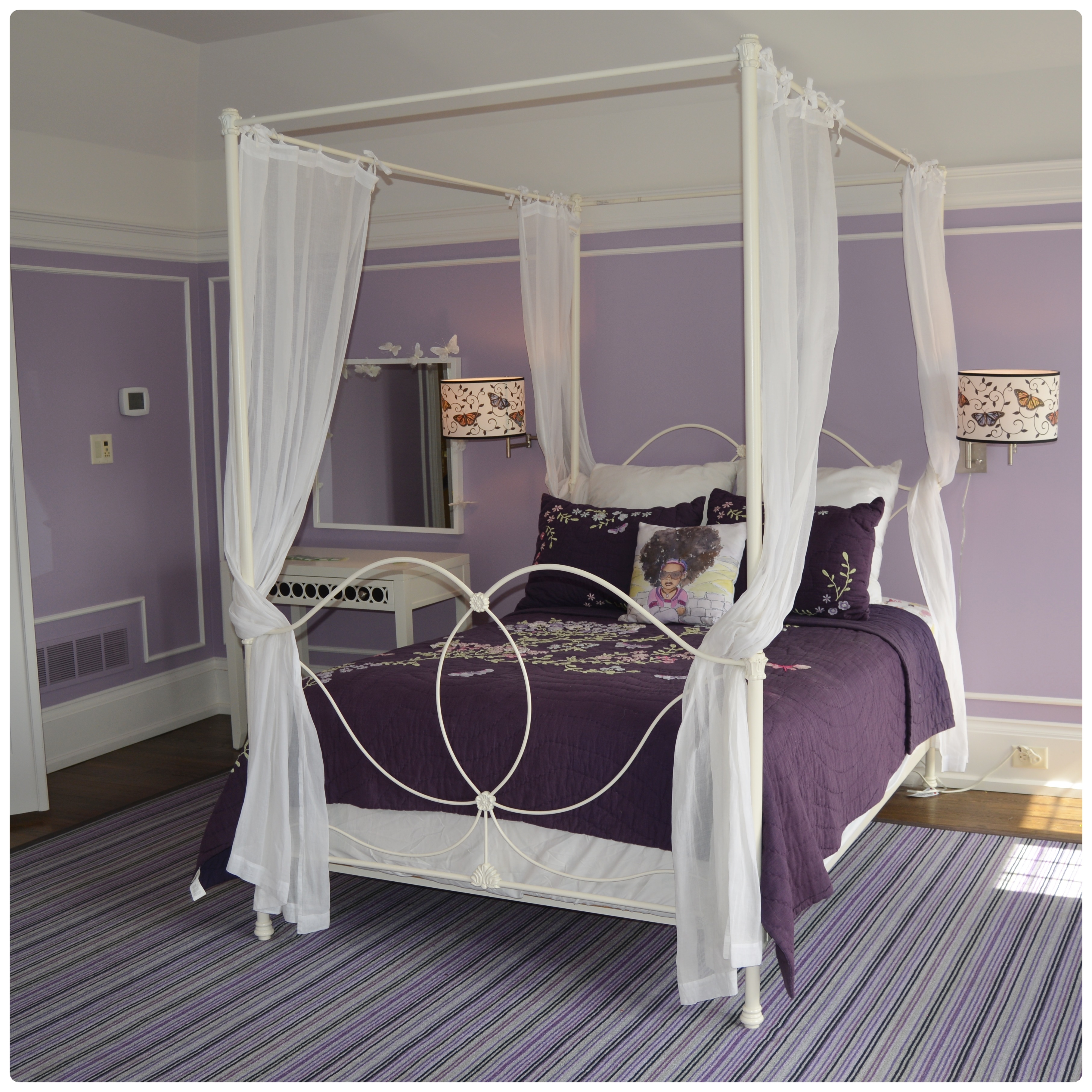 Pottery Barn Kids "Allie" Off-White Iron Canopy Full Bed with Shears