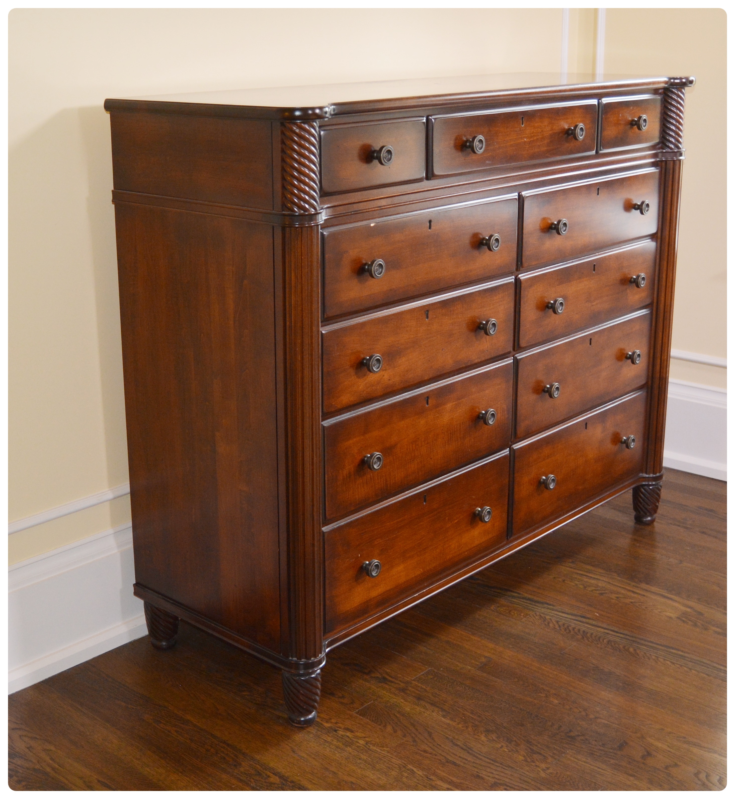 Durham Furniture George Washington's "Mount Vernon Collection" Chest of Drawers