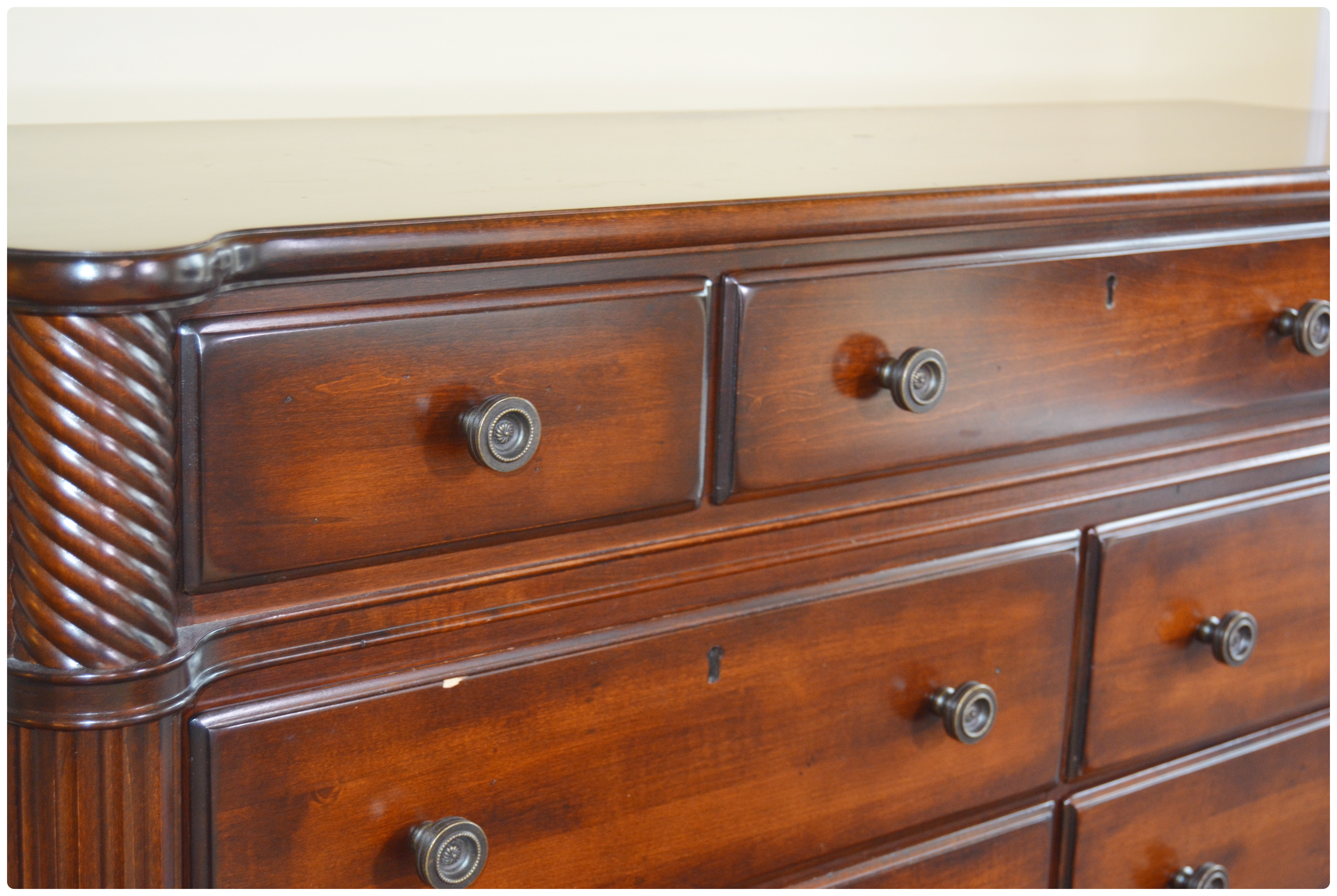 Durham Furniture George Washington's "Mount Vernon Collection" Chest of Drawers