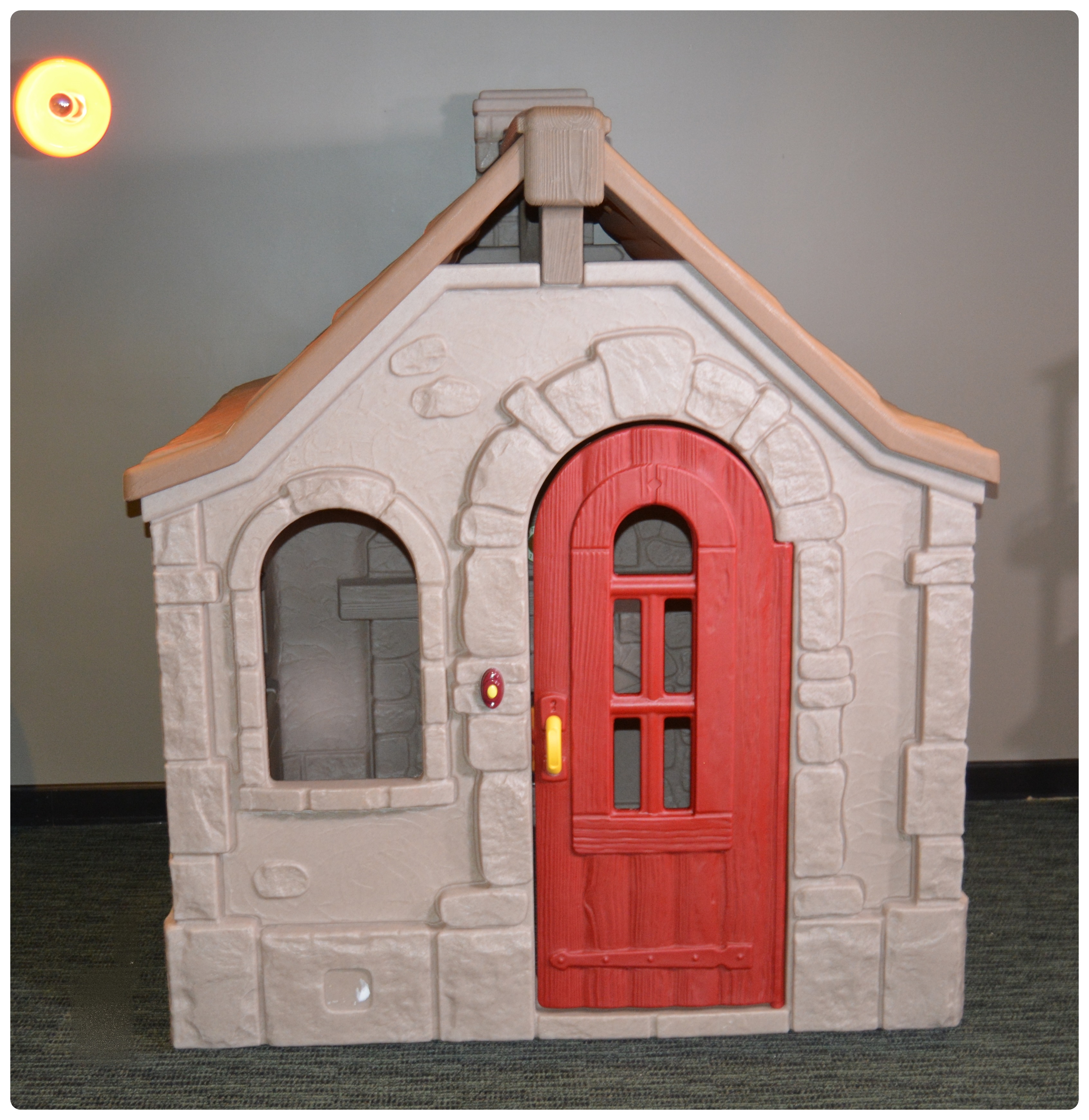 Step2 "Storybook Cottage" Playhouse