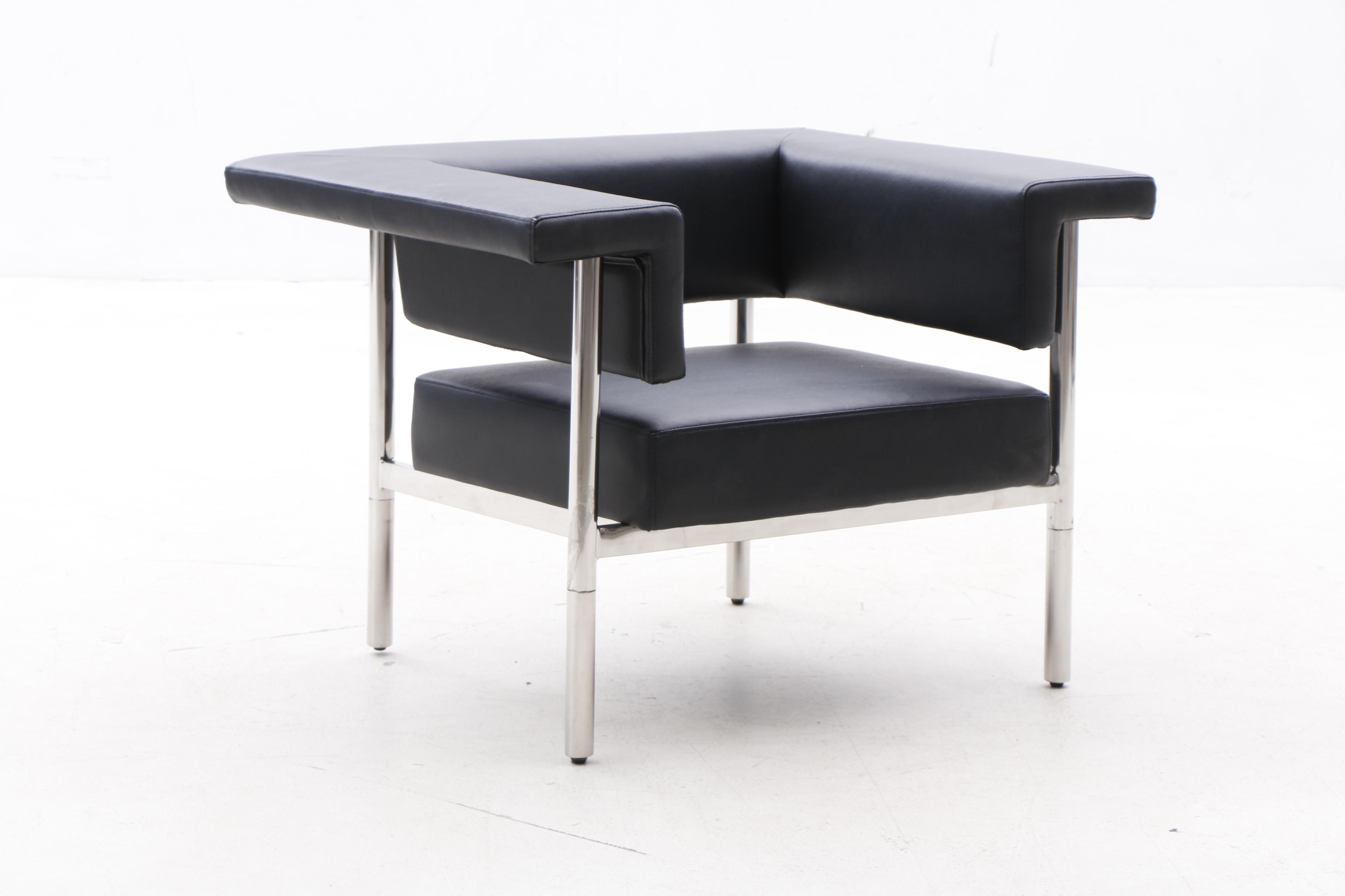 Modernist Leather and Chrome Armchair, Contemporary