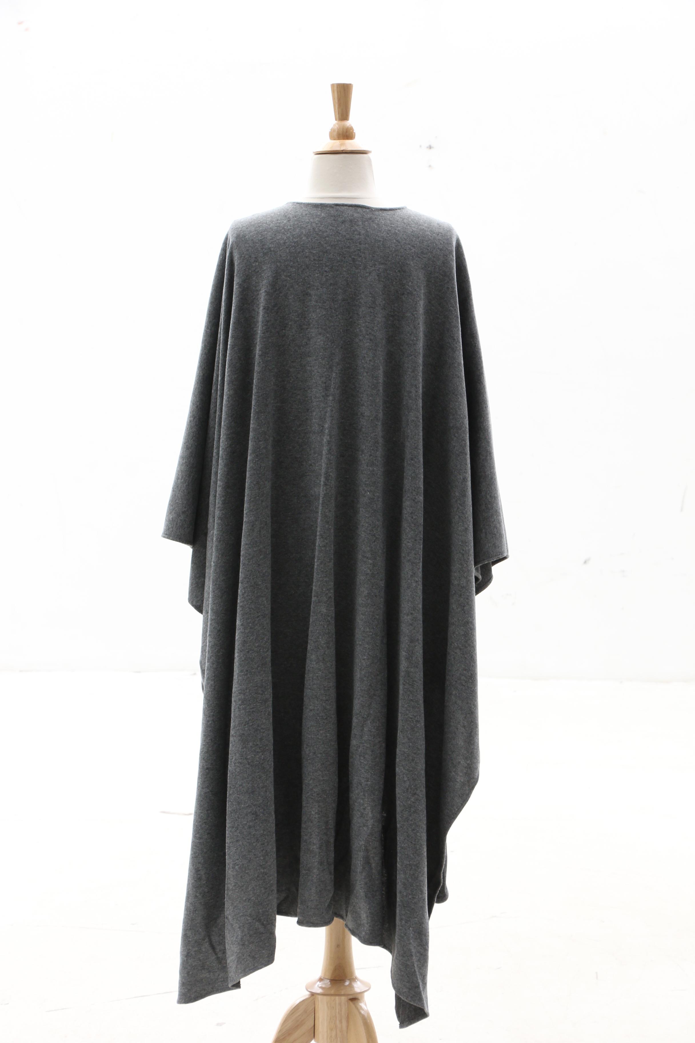 Victor Costa Gray Knit Shawl