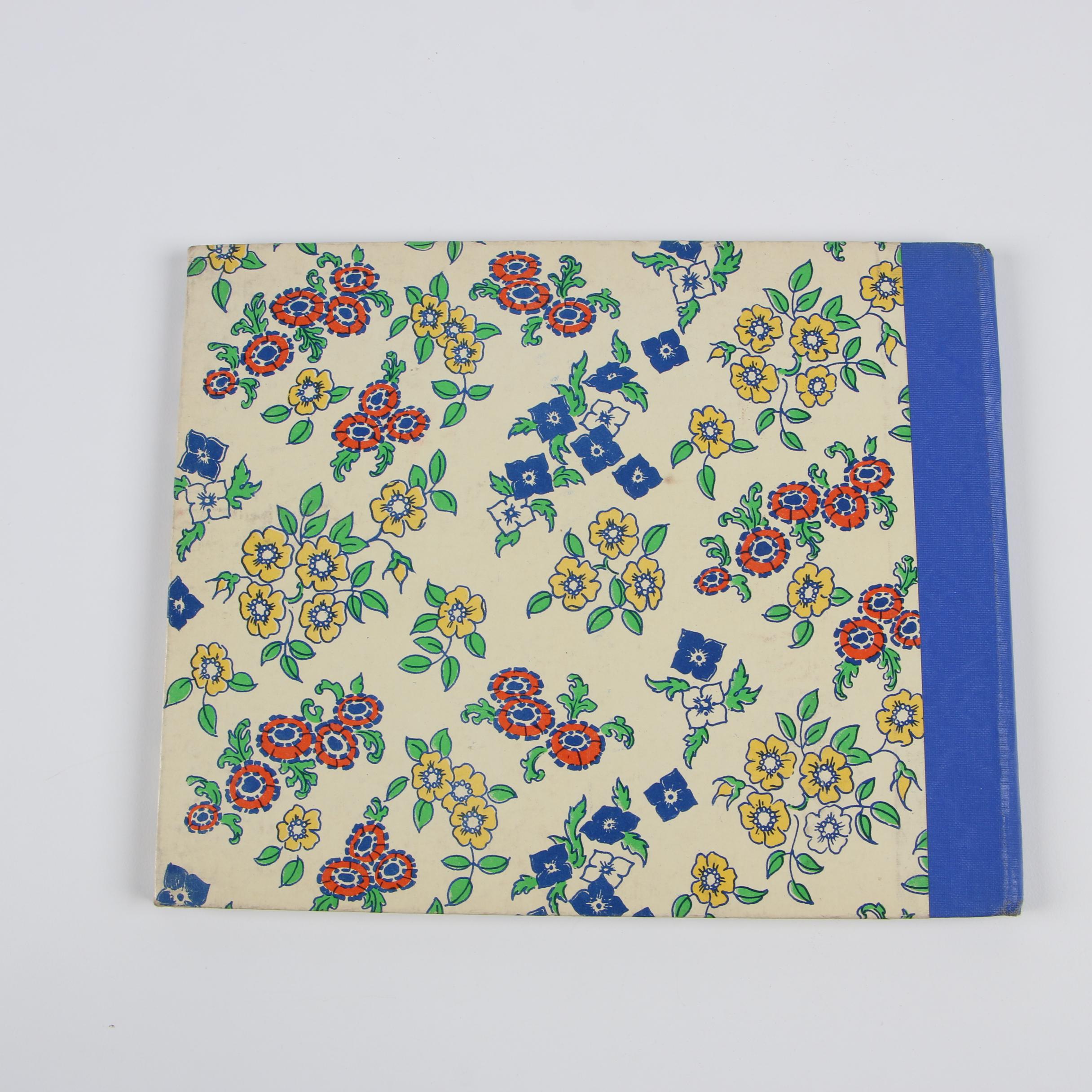 1938 "Snow White and the Seven Dwarfs" Picture Book