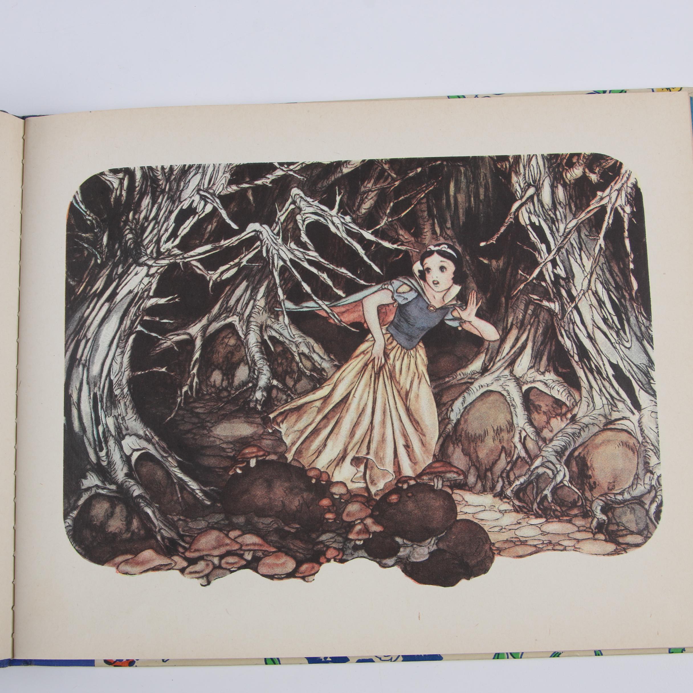 1938 "Snow White and the Seven Dwarfs" Picture Book