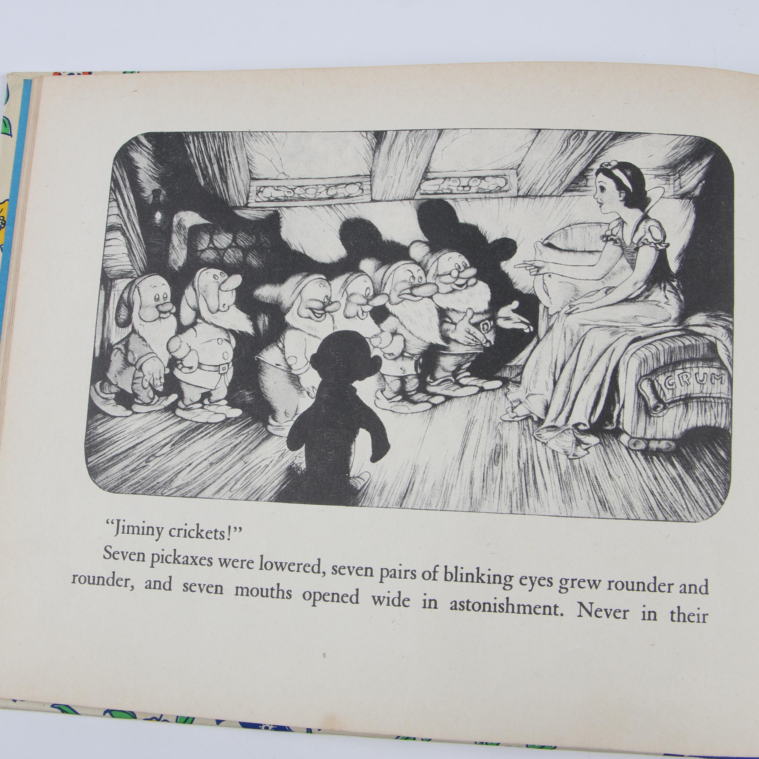 1938 "Snow White and the Seven Dwarfs" Picture Book