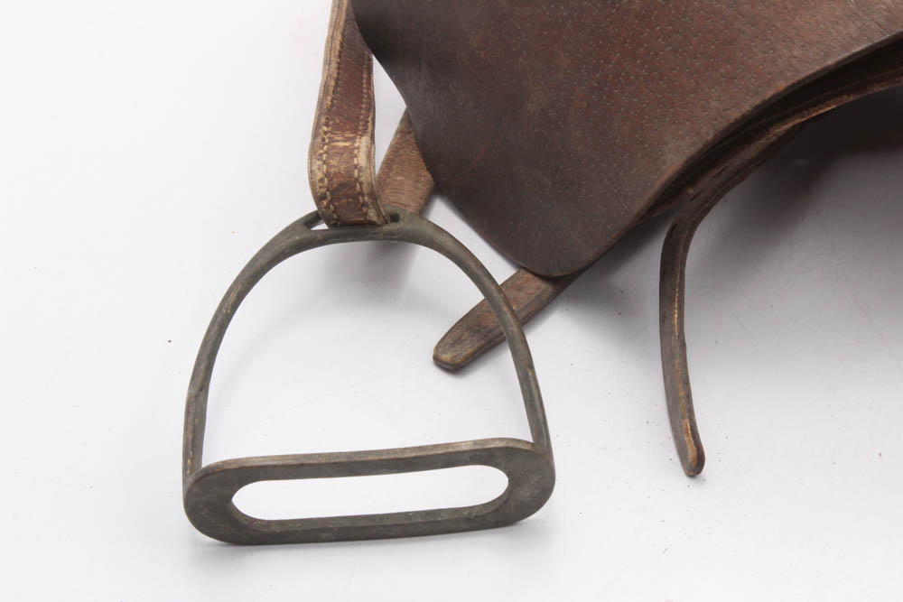 Vintage Horse Racing Saddle