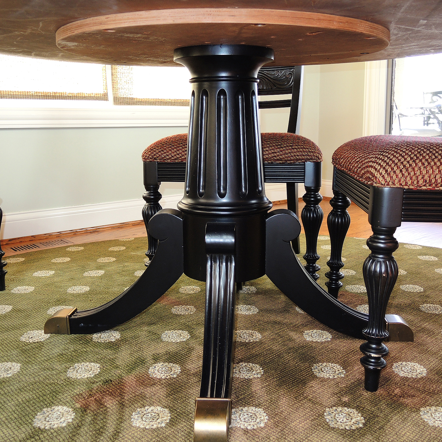 Drexel Pedestal Dining Table and Ethan Allen Side Chairs, Contemporary