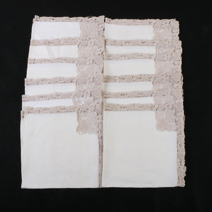 Ivory Linen Napkins with Beige Lace Trim