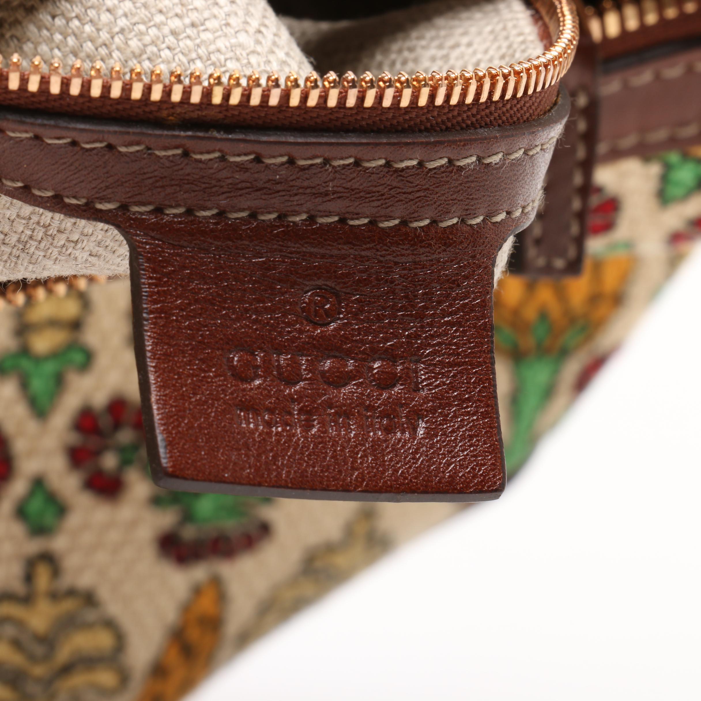 Gucci Pineapple Print Canvas and Leather Boho Bag