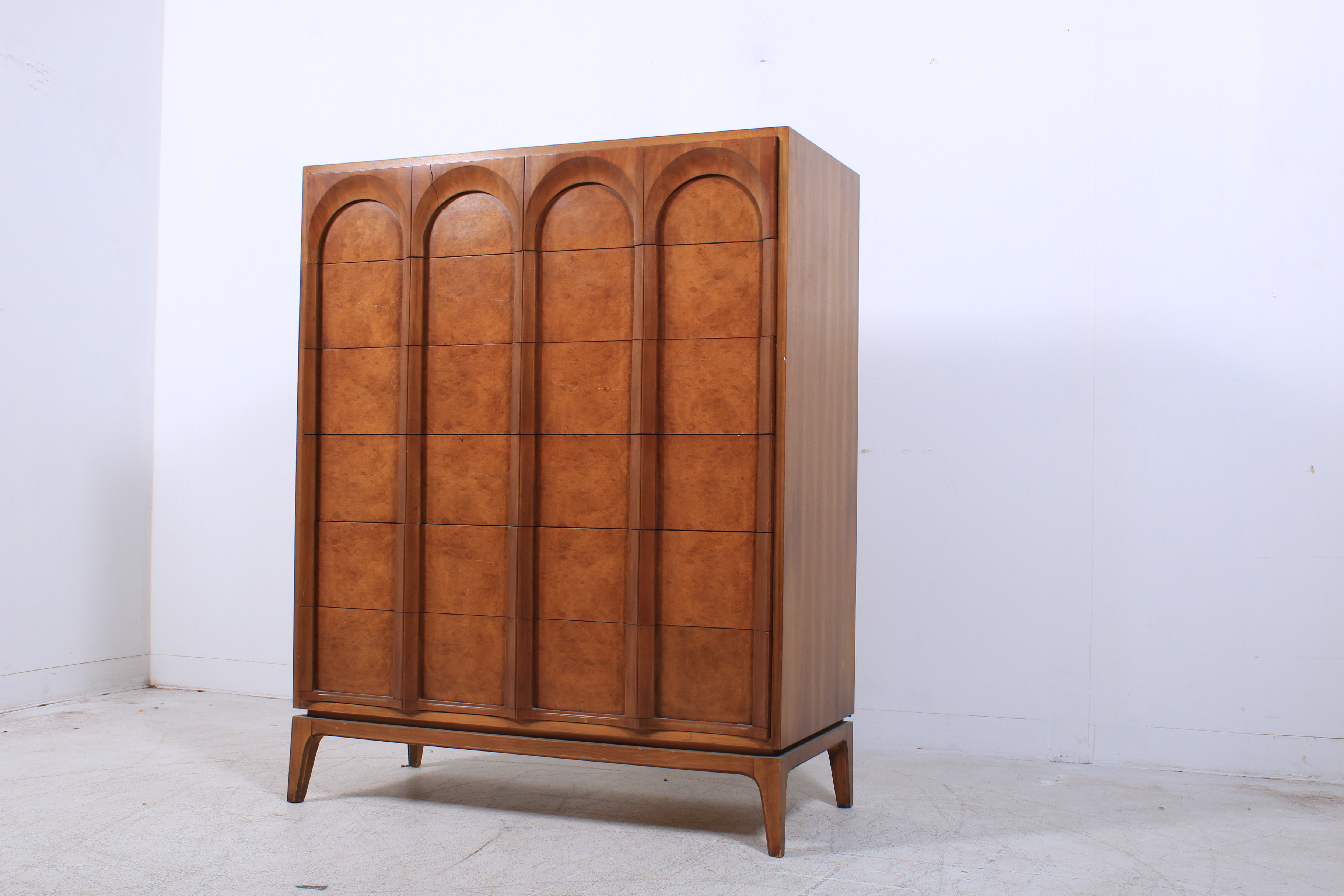 Mid Century Modern Chest of Drawers, Vintage