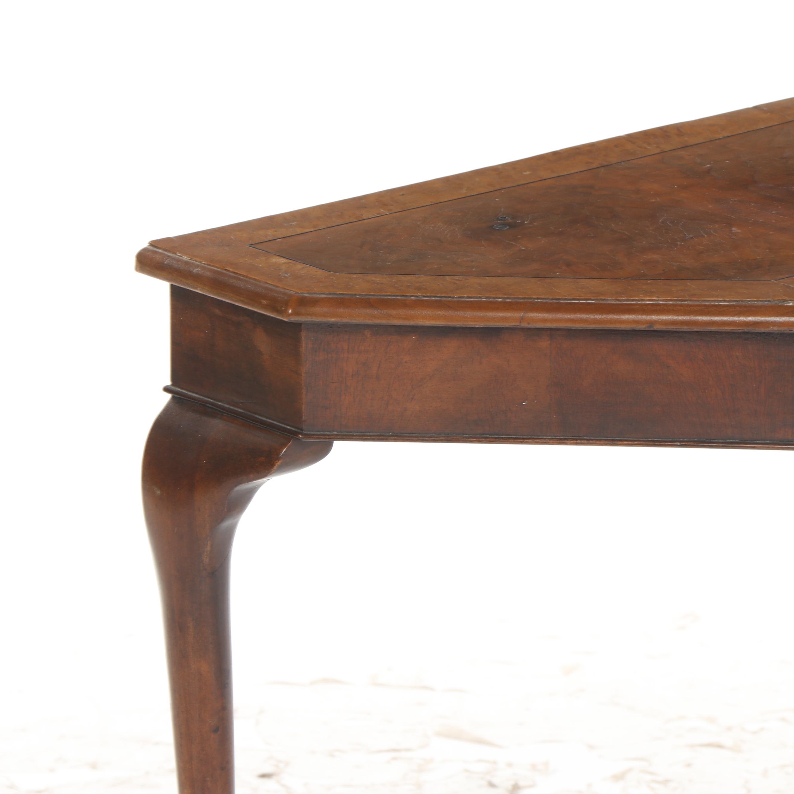 Queen Anne Style End Table with Burl Wood Top, Mid 20th Century